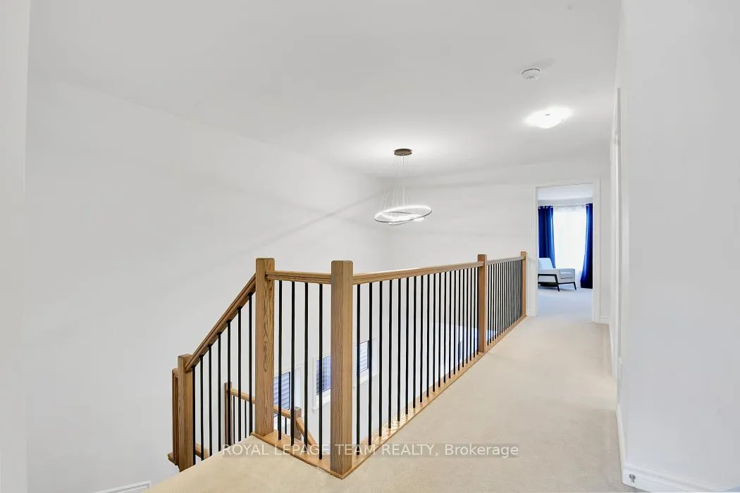 Photo 19 of 102 Crevasse Road, Ottawa, Mer Bleue/Bradley Estates/Anderson Park — HOMEH