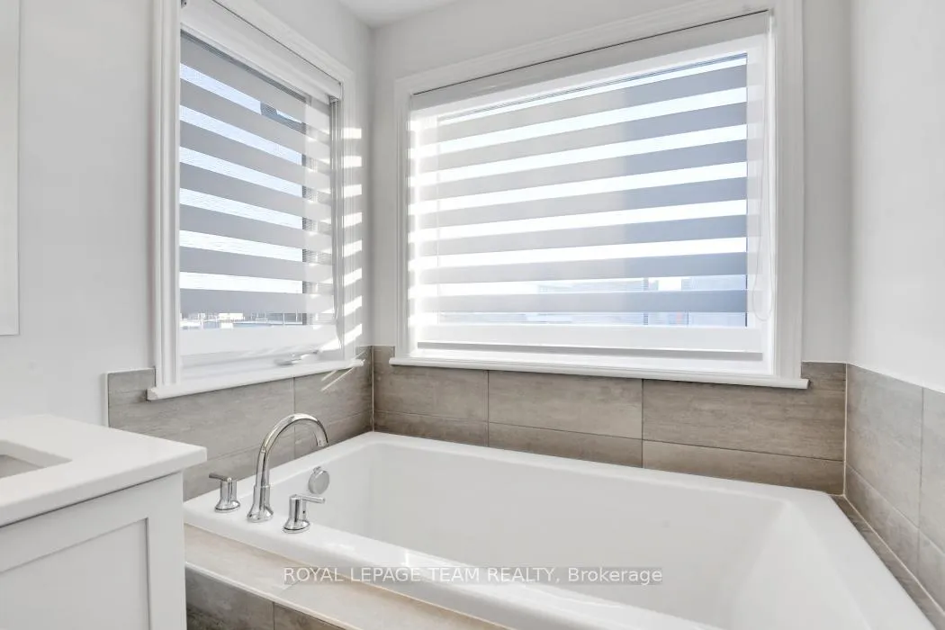 Photo 24 of 102 Crevasse Road, Ottawa, Mer Bleue/Bradley Estates/Anderson Park — HOMEH