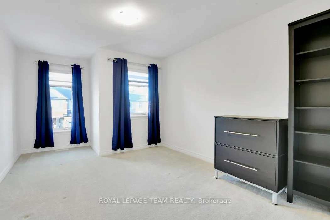 Photo 26 of 102 Crevasse Road, Ottawa, Mer Bleue/Bradley Estates/Anderson Park — HOMEH
