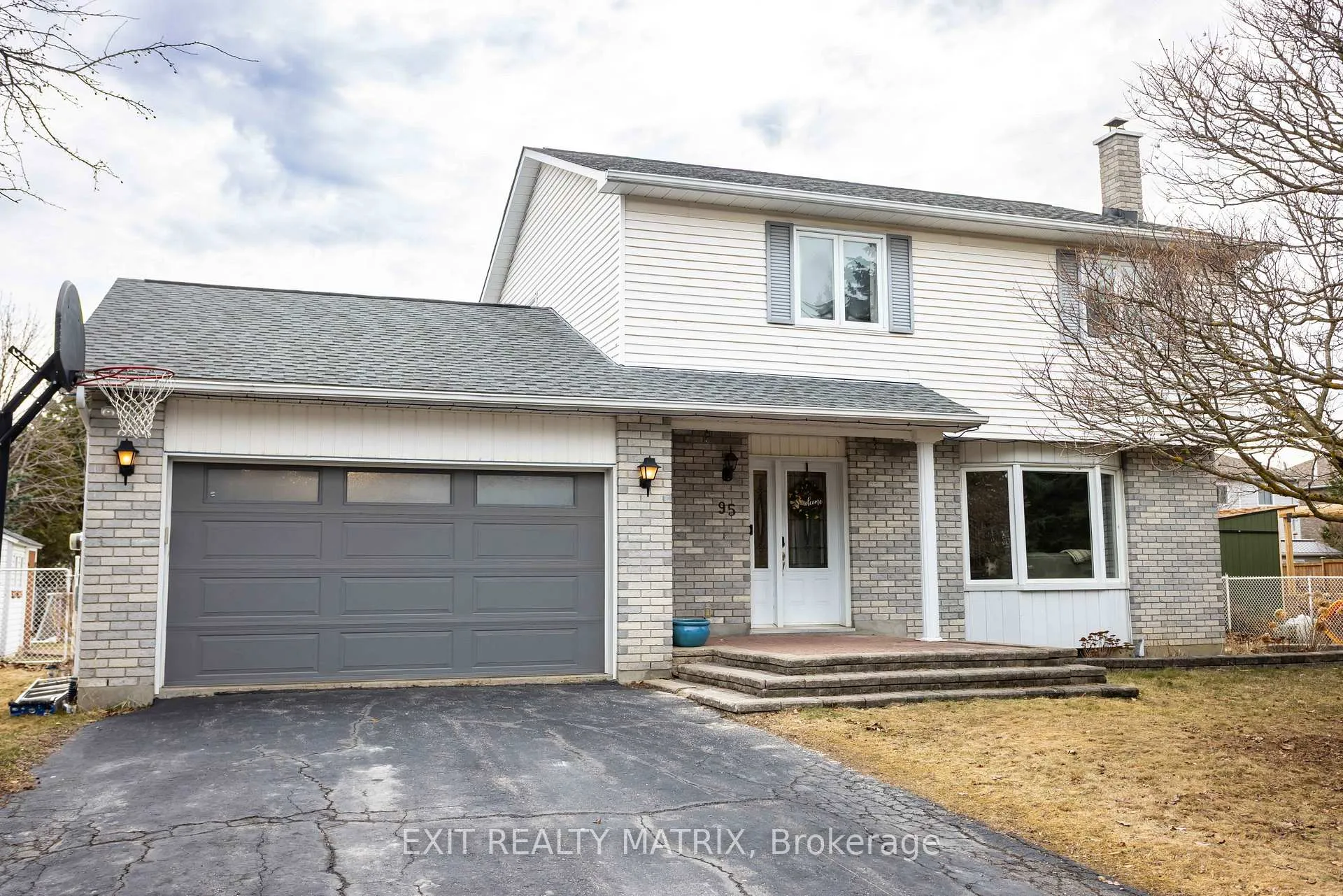 Front of 95 Castlebeau Street
