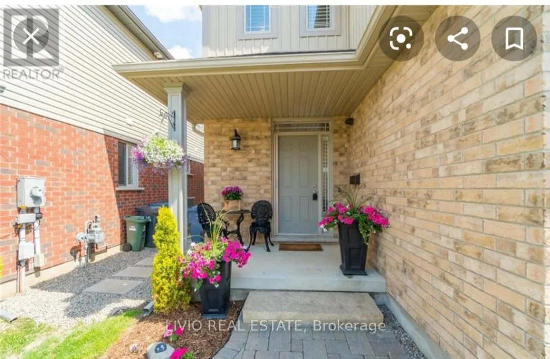 Photo 3 of 204 Couling Crescent, Guelph, Grange Road — HOMEH