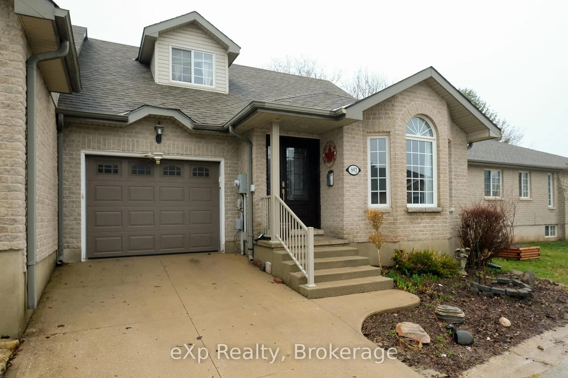 Photo 5 of 892 9th Avenue A, Owen Sound — HOMEH