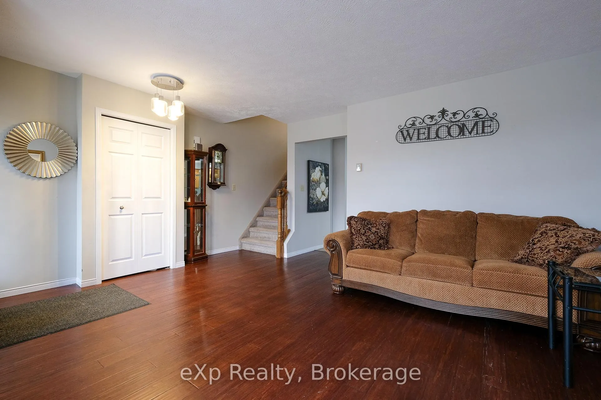 Photo 10 of 892 9th Avenue A, Owen Sound — HOMEH