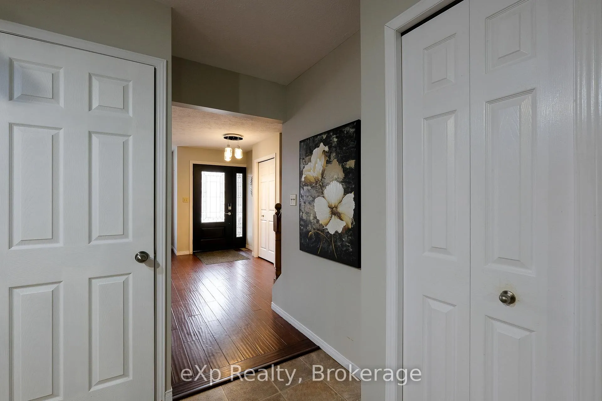 Photo 11 of 892 9th Avenue A, Owen Sound — HOMEH