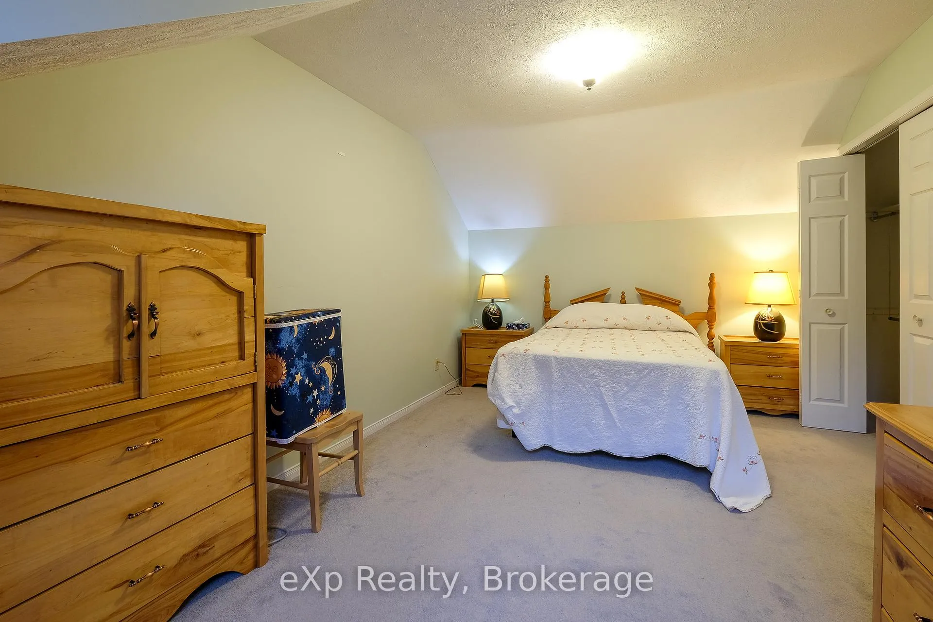 Photo 22 of 892 9th Avenue A, Owen Sound — HOMEH