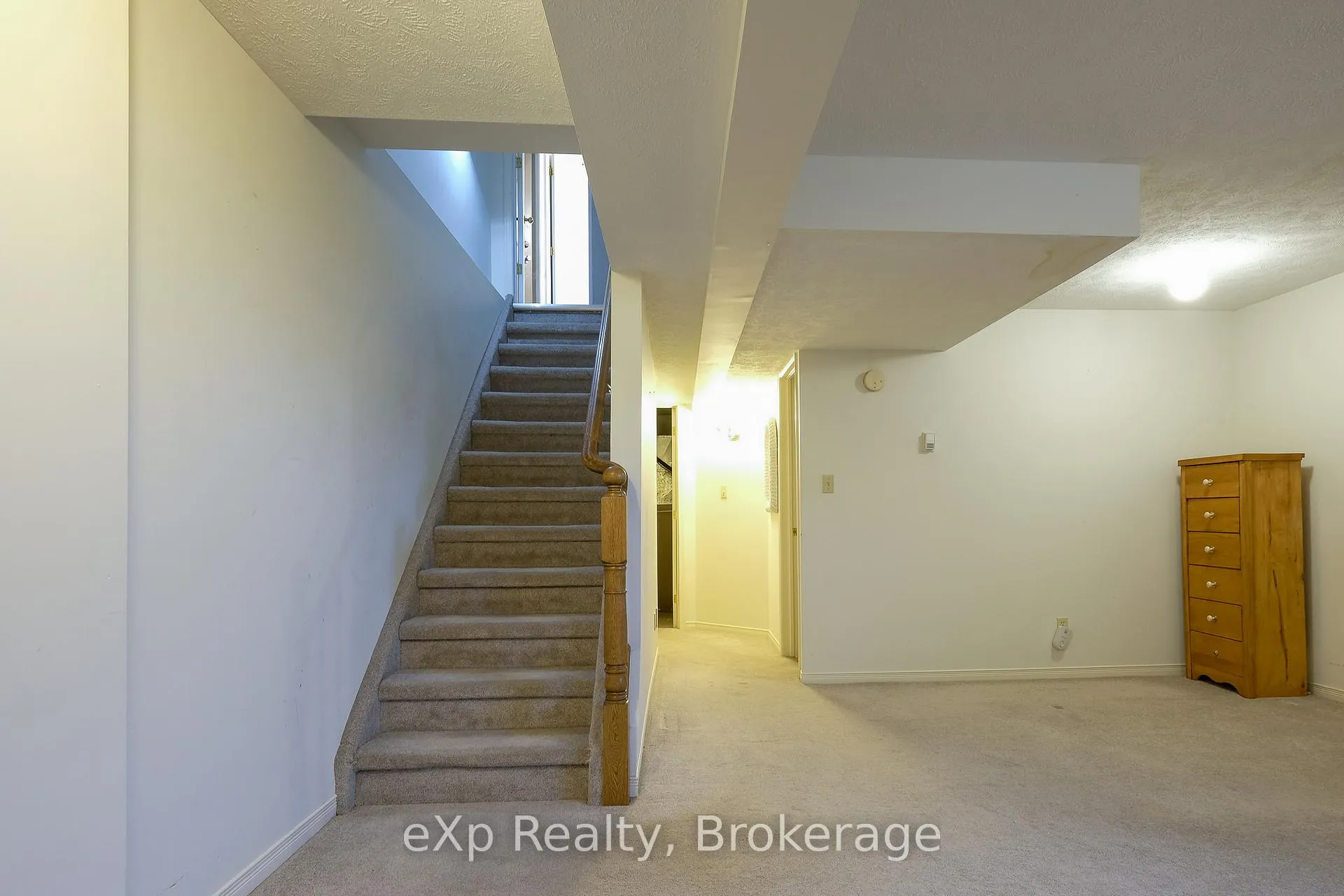 Photo 27 of 892 9th Avenue A, Owen Sound — HOMEH