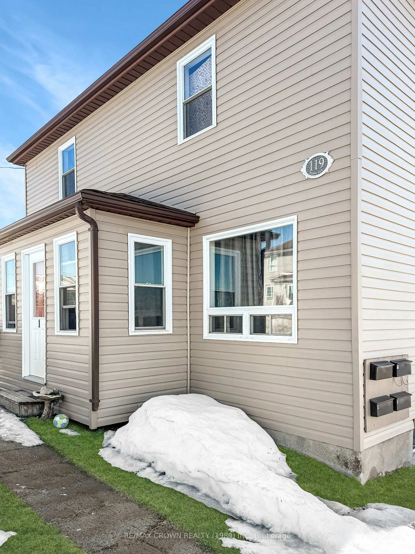 Photo 10 of 119 Byng Avenue, Kapuskasing — HOMEH