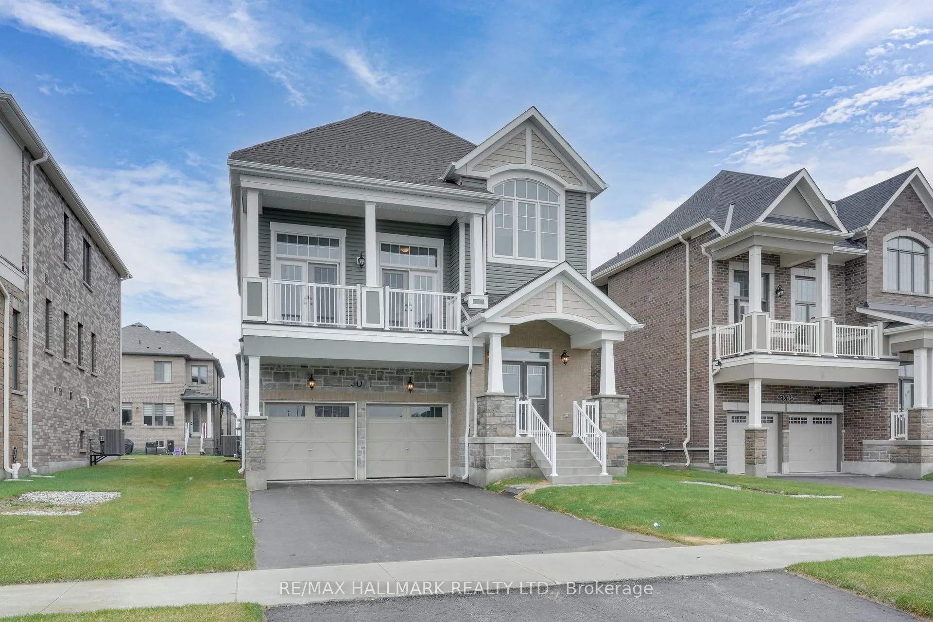 Photo 2 of 3071 Ireton Street, Innisfil, Rural Innisfil — HOMEH