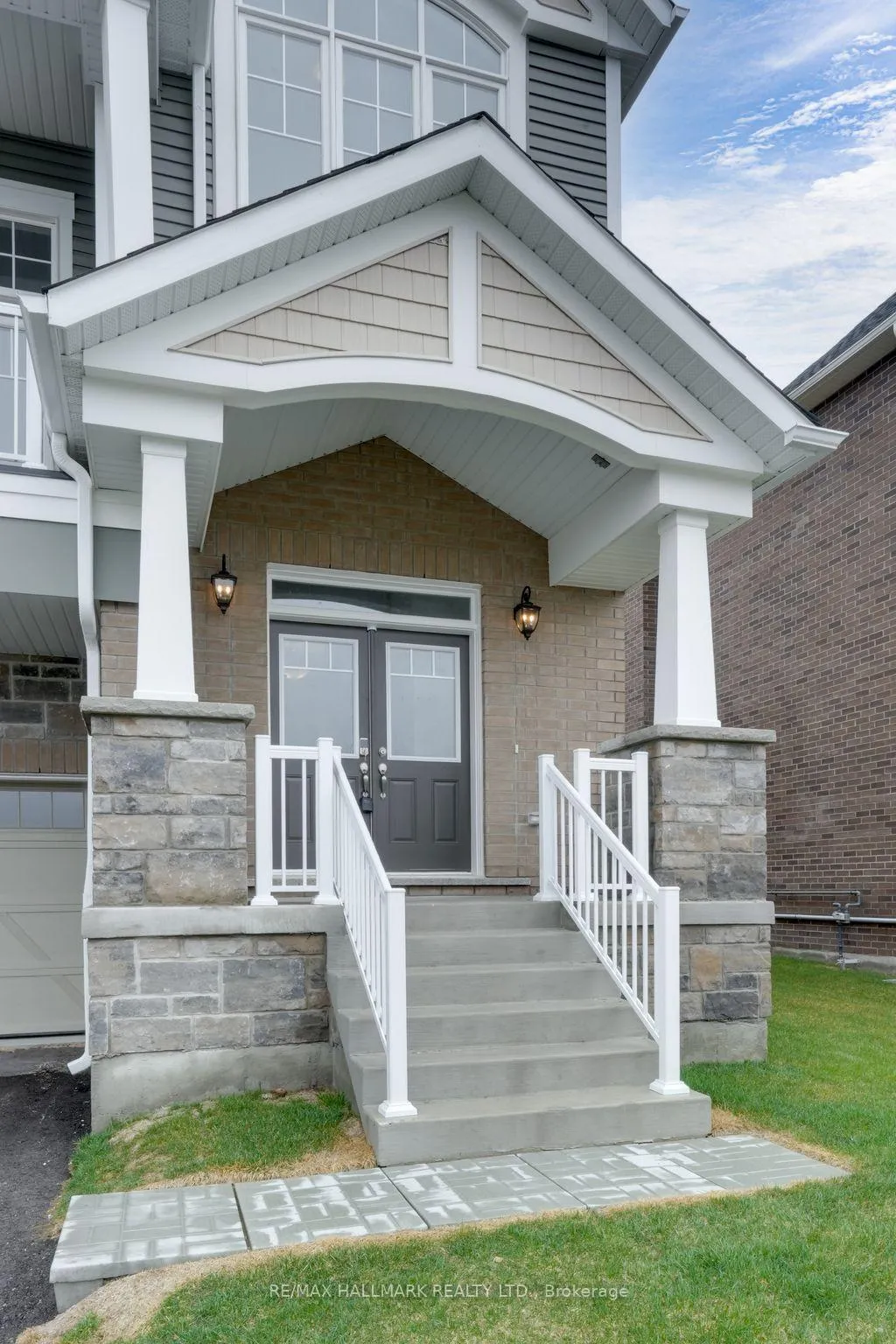 Photo 4 of 3071 Ireton Street, Innisfil, Rural Innisfil — HOMEH