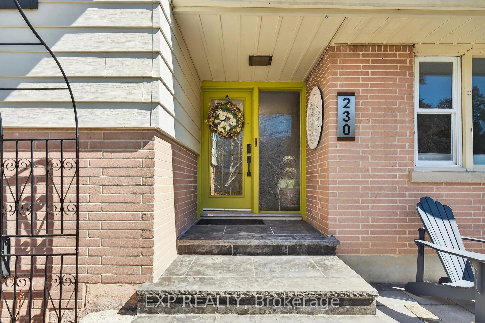 Photo 6 of 230 Glenwood Crescent, Oshawa, Centennial — HOMEH