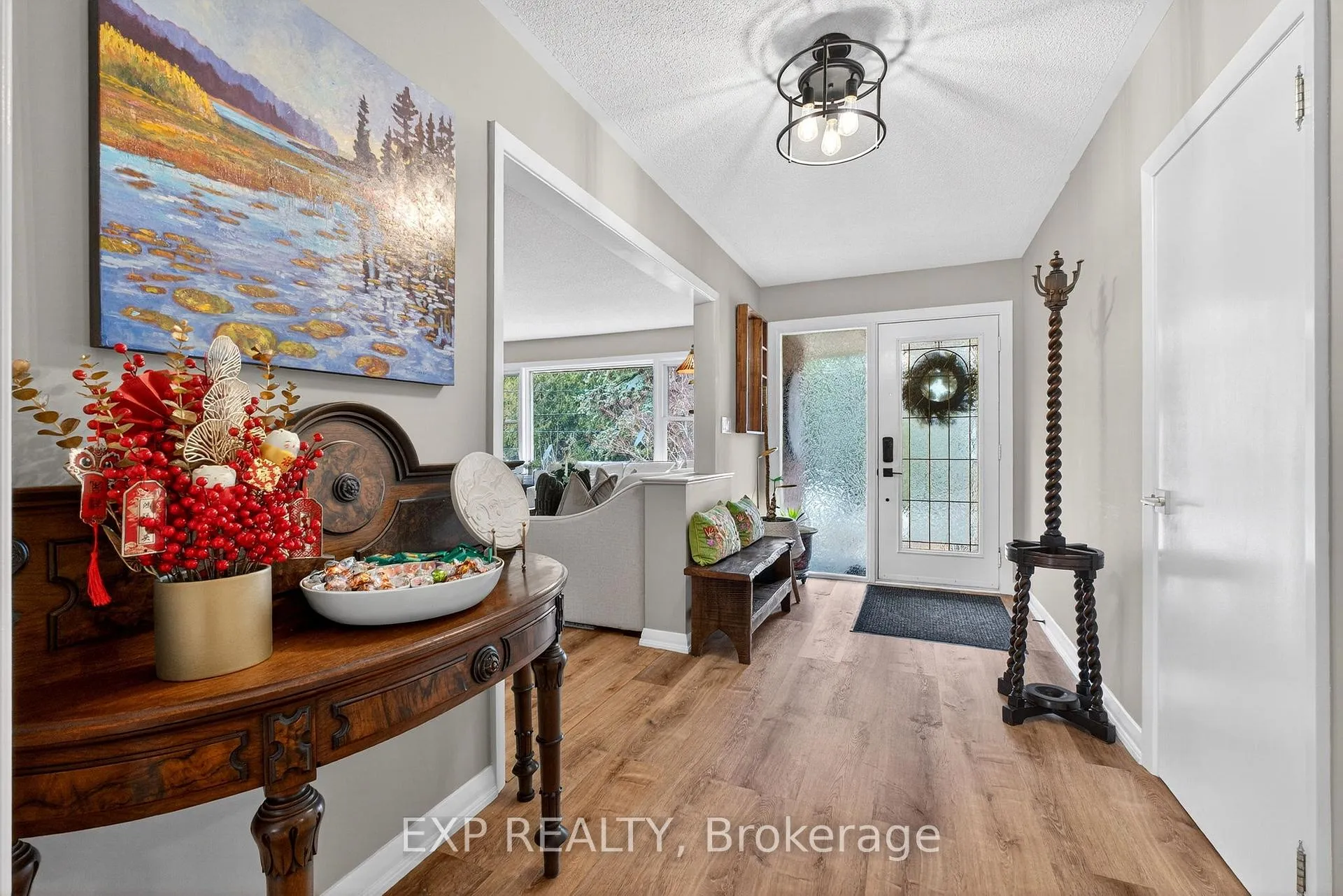 Photo 9 of 230 Glenwood Crescent, Oshawa, Centennial — HOMEH