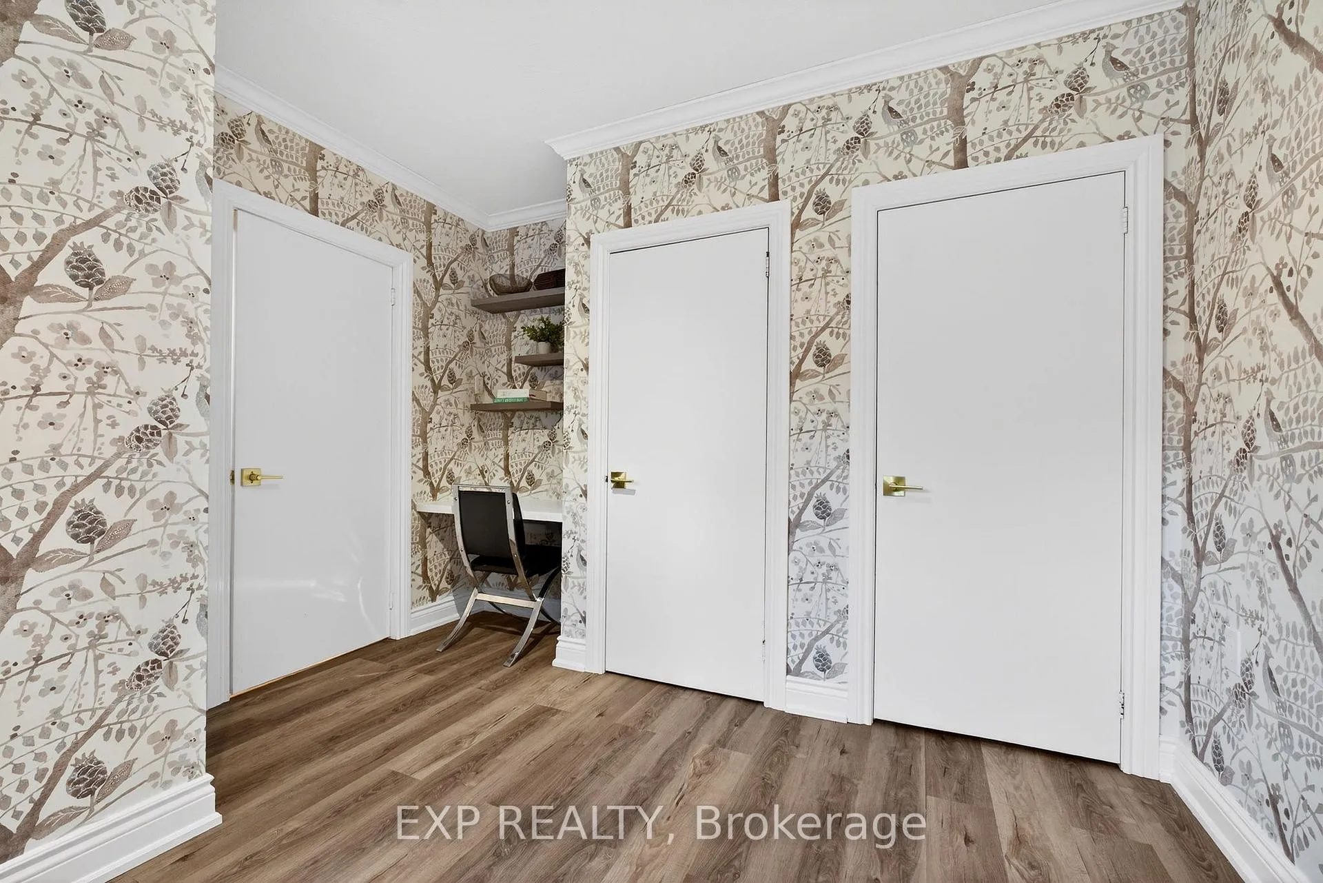 Photo 33 of 230 Glenwood Crescent, Oshawa, Centennial — HOMEH