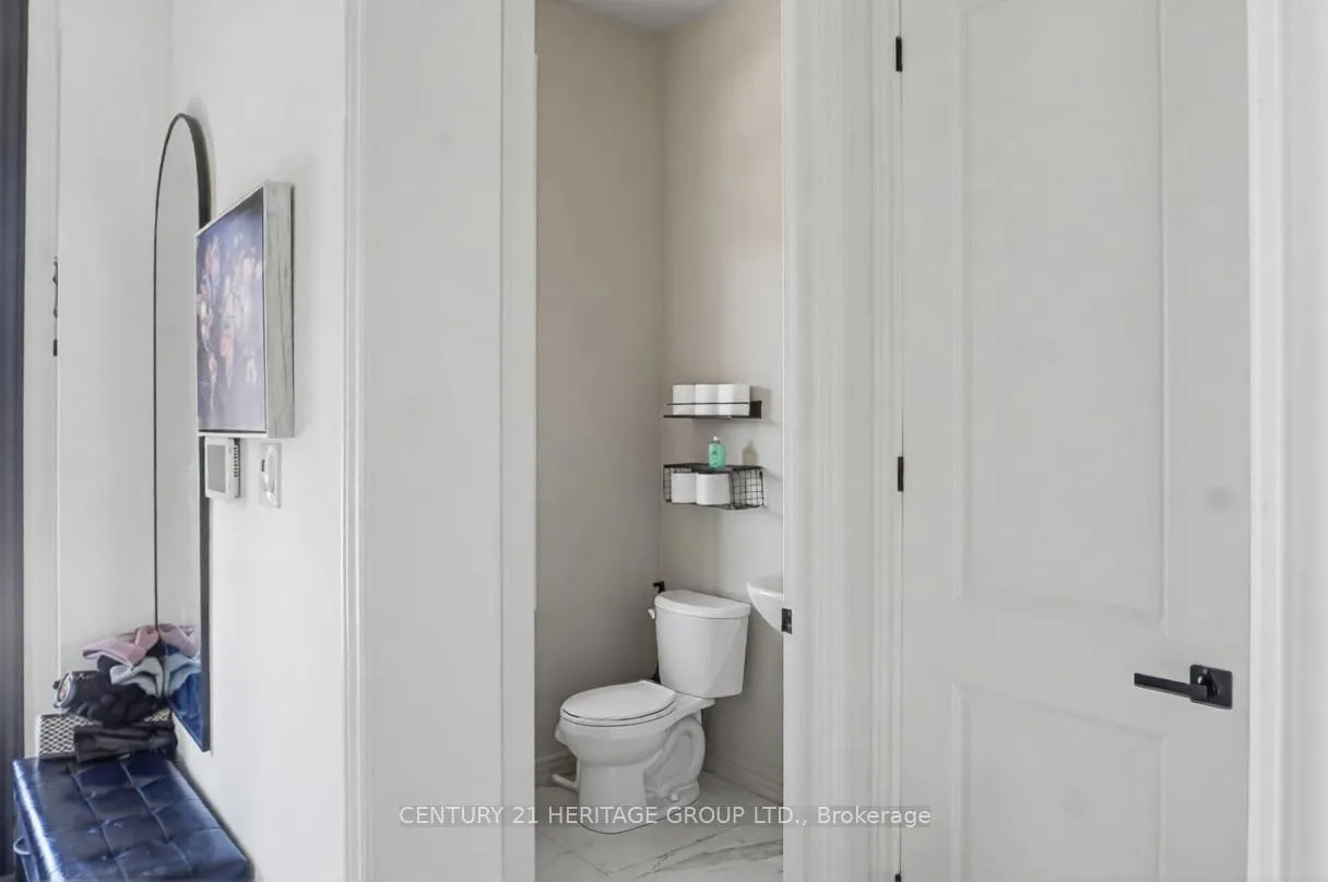 Photo 4 of 27 Orchid Crescent, Adjala-Tosorontio, Colgan — HOMEH
