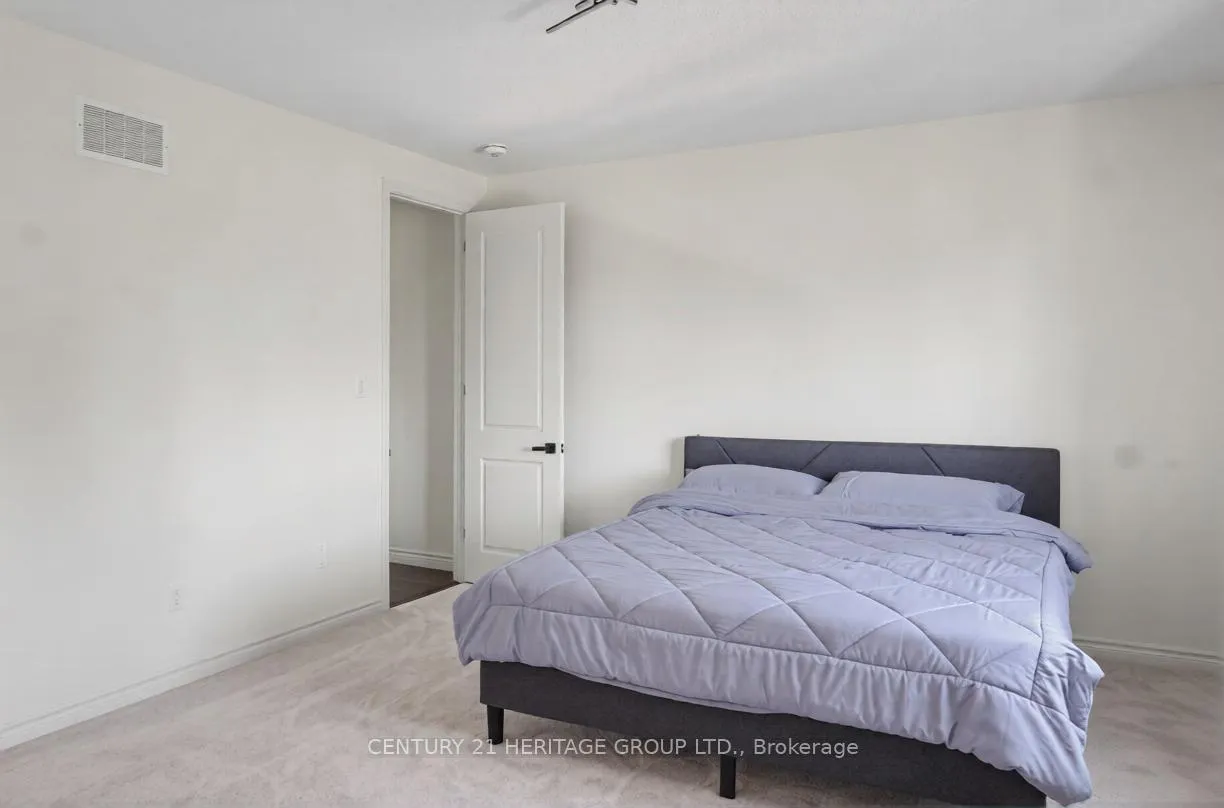 Photo 20 of 27 Orchid Crescent, Adjala-Tosorontio, Colgan — HOMEH