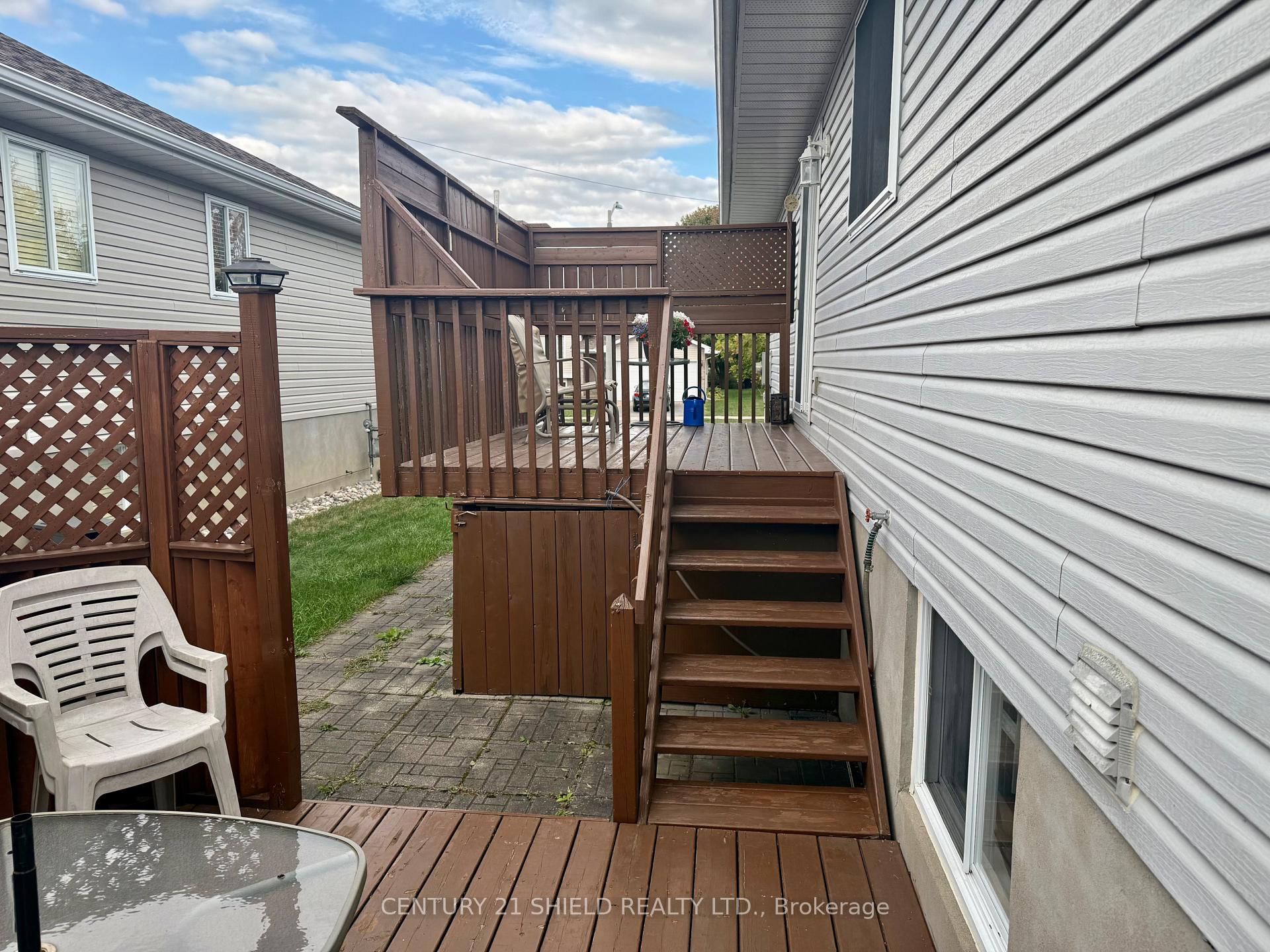 Photo 21 of 382 Ellen Avenue, Cornwall — HOMEH