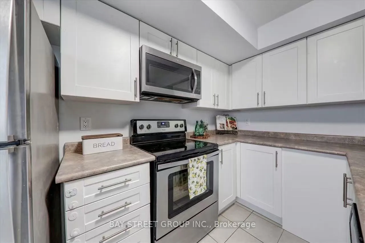 Photo 8 of Unit 311, 20 Dunsheath Way, Markham, Cornell — HOMEH