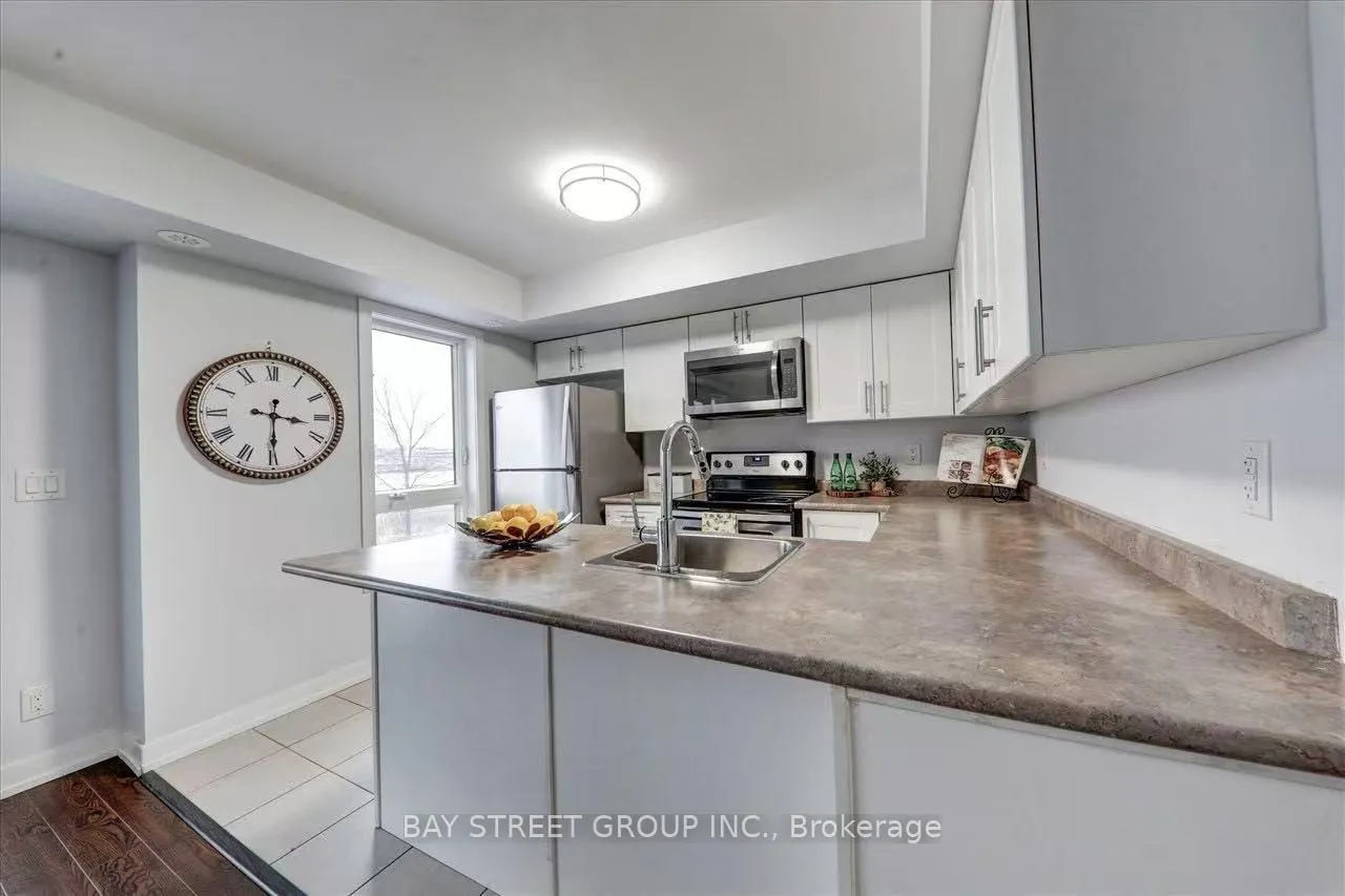 Photo 10 of Unit 311, 20 Dunsheath Way, Markham, Cornell — HOMEH