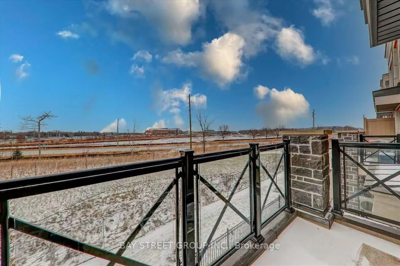 Photo 11 of Unit 311, 20 Dunsheath Way, Markham, Cornell — HOMEH