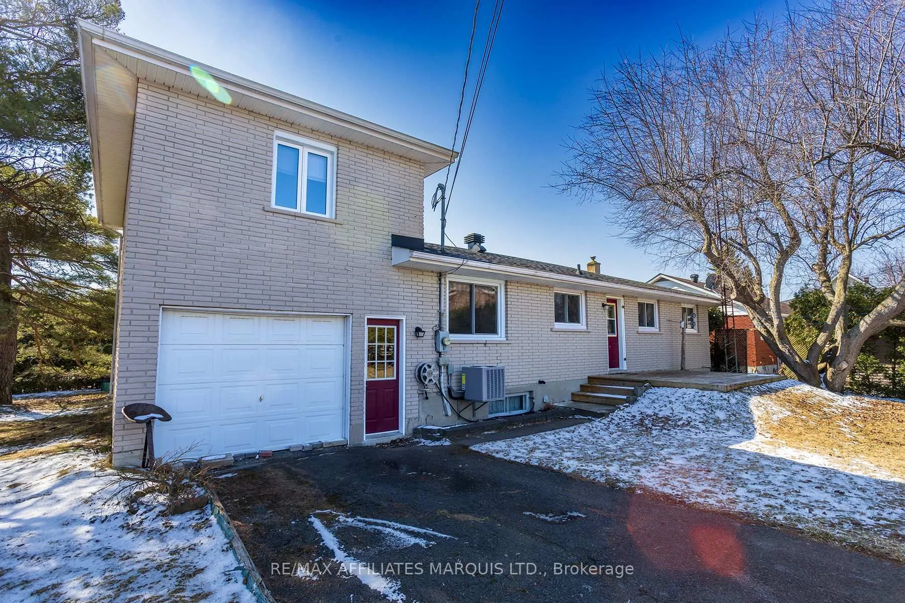 Photo 6 of 66 Fifth Street E, South Dundas, Morrisburg — HOMEH