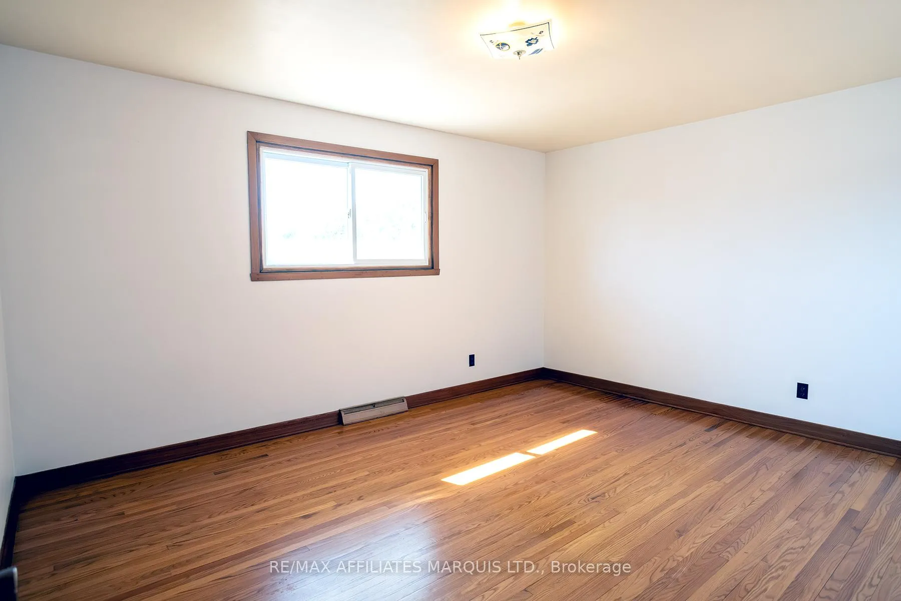Photo 23 of 66 Fifth Street E, South Dundas, Morrisburg — HOMEH