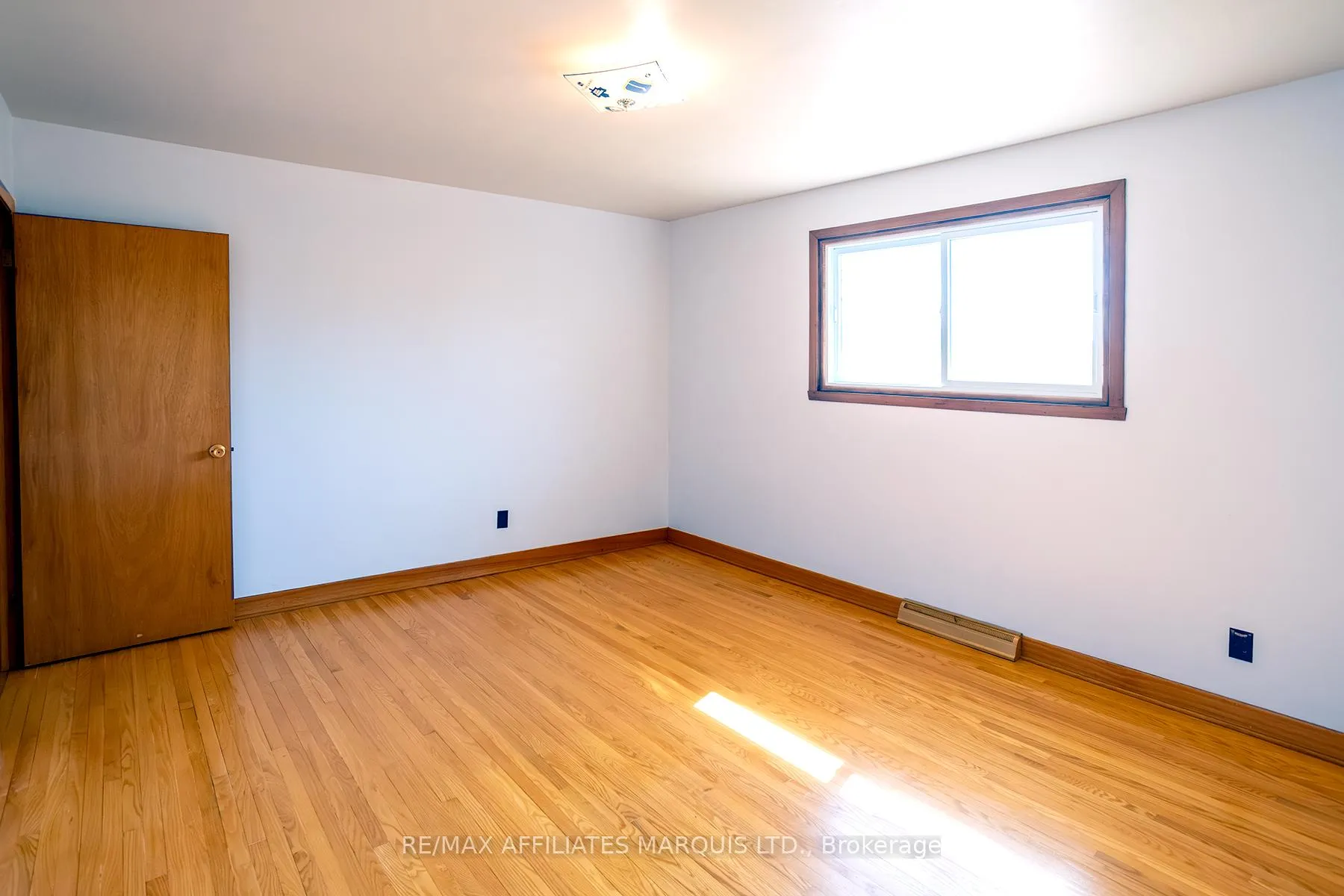 Photo 24 of 66 Fifth Street E, South Dundas, Morrisburg — HOMEH