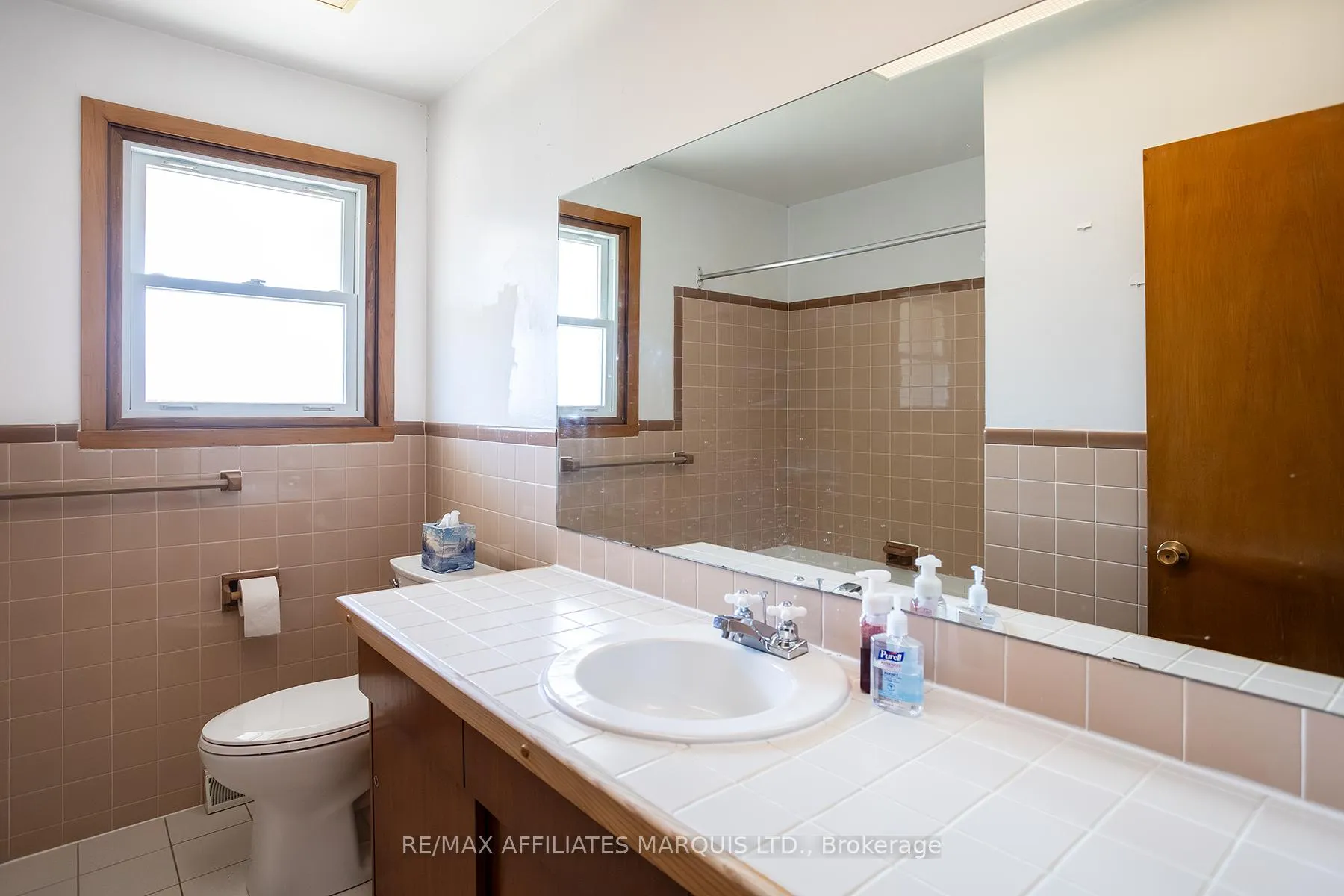 Photo 28 of 66 Fifth Street E, South Dundas, Morrisburg — HOMEH