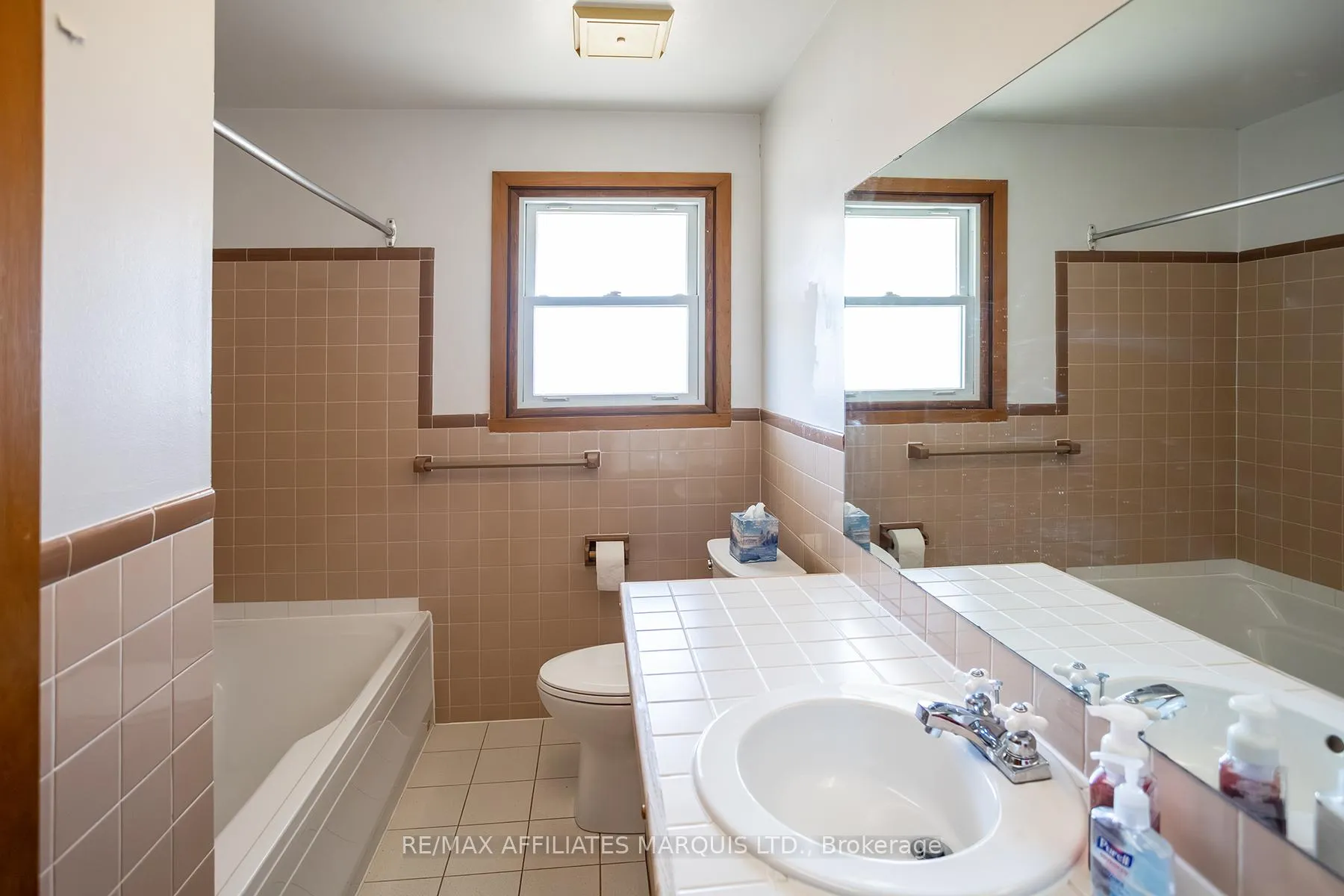 Photo 29 of 66 Fifth Street E, South Dundas, Morrisburg — HOMEH