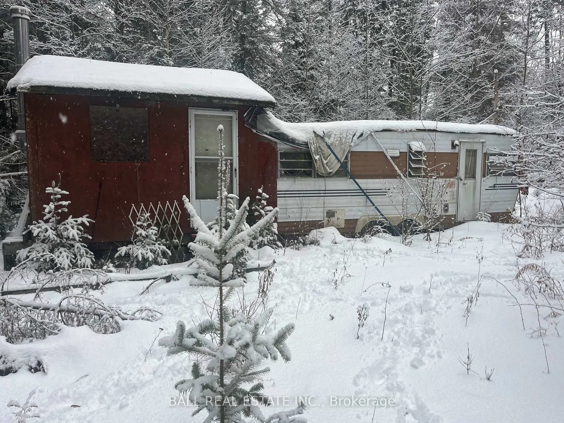 Front of 618C Boulter Road S