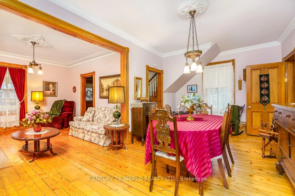 Photo 7 of 48 St George Street E, North Glengarry, Alexandria — HOMEH