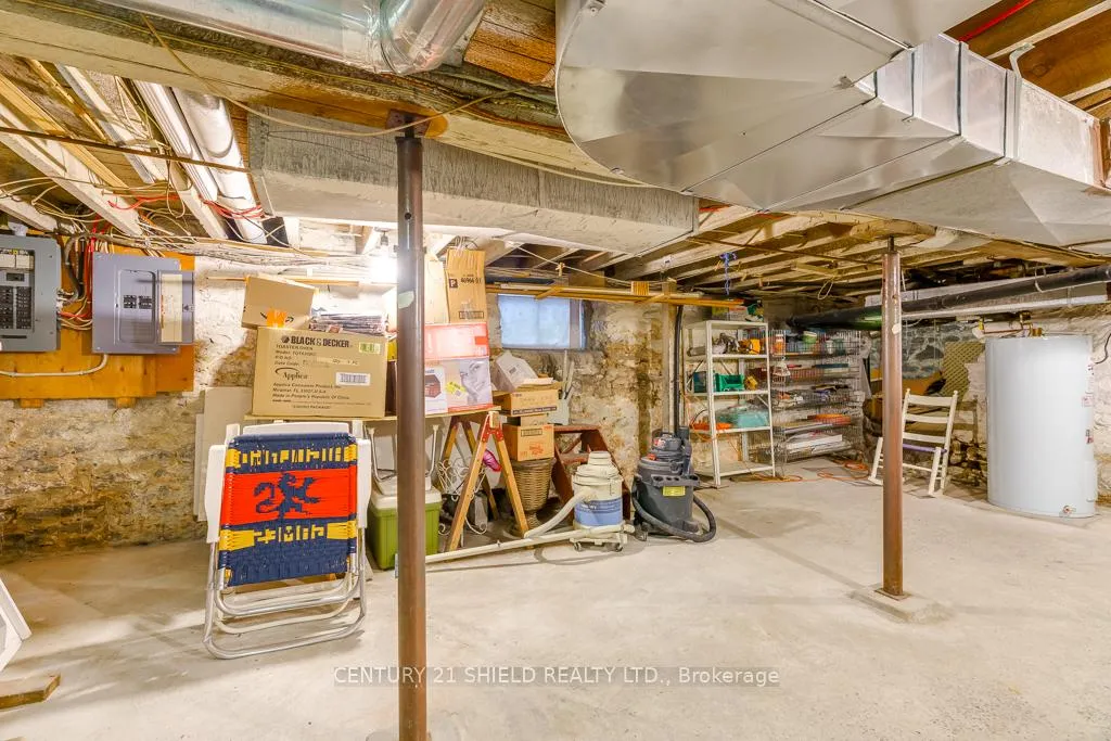 Photo 21 of 48 St George Street E, North Glengarry, Alexandria — HOMEH