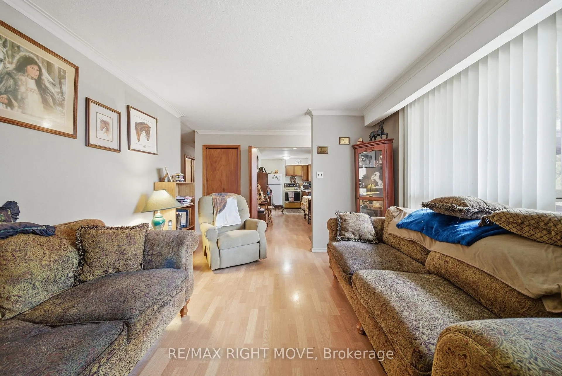 Photo 8 of 3149 Barrie Hill Road, Springwater, Rural Springwater — HOMEH