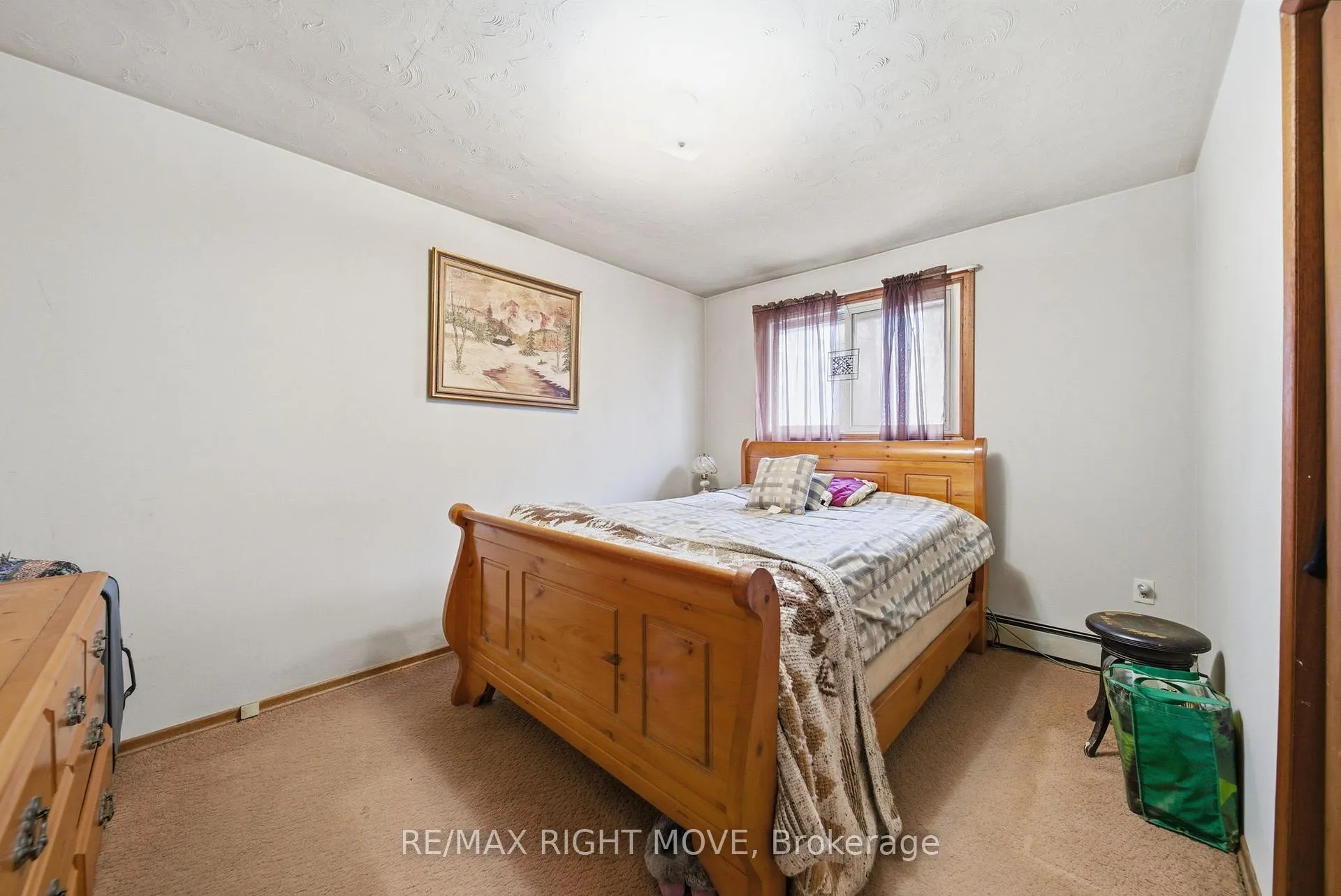 Photo 10 of 3149 Barrie Hill Road, Springwater, Rural Springwater — HOMEH