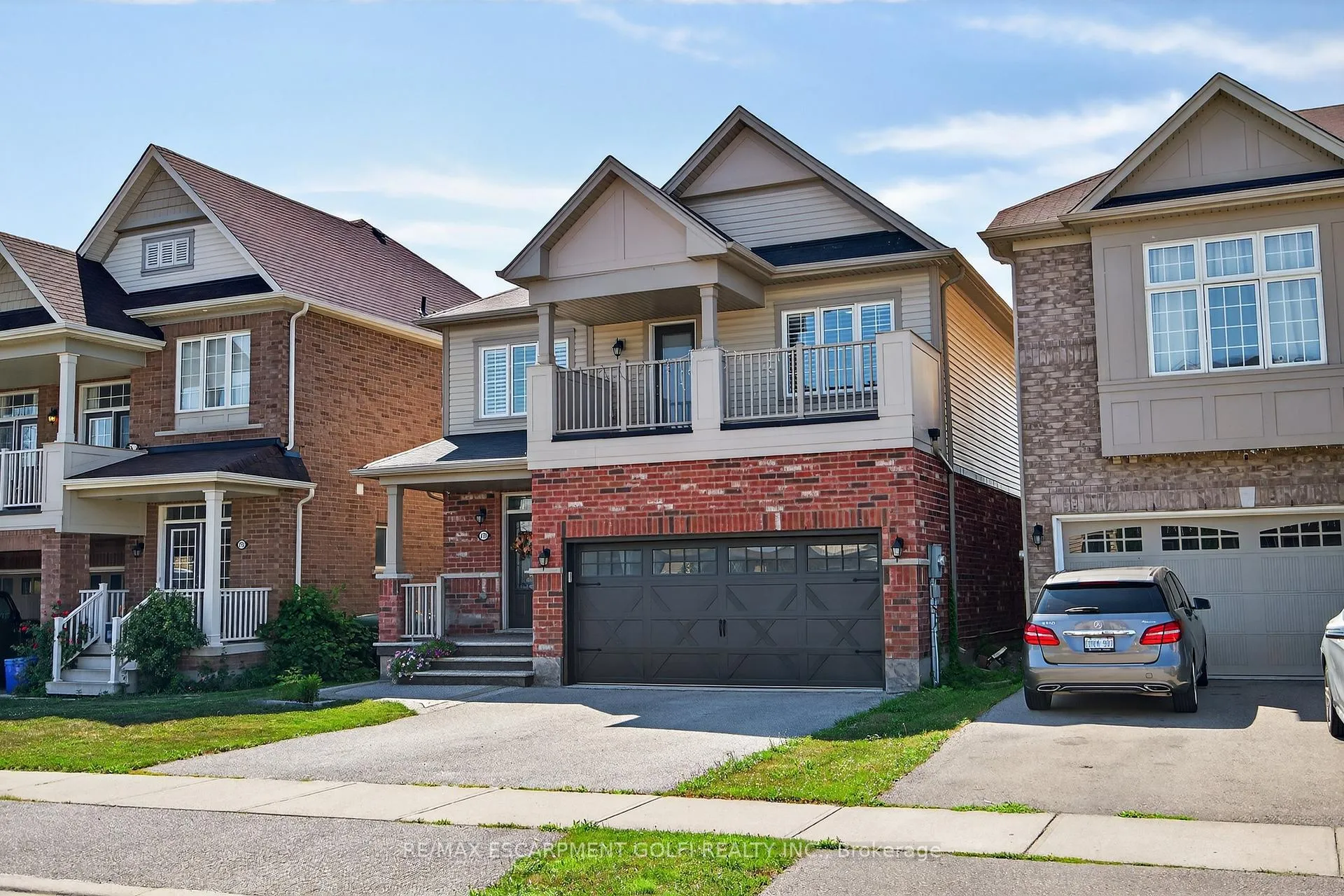 Photo 1 of 279 Voyager Pass, Hamilton, Binbrook — HOMEH