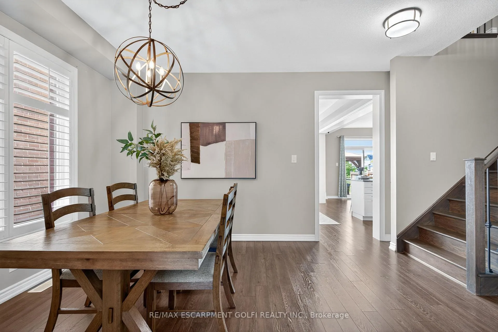 Photo 5 of 279 Voyager Pass, Hamilton, Binbrook — HOMEH