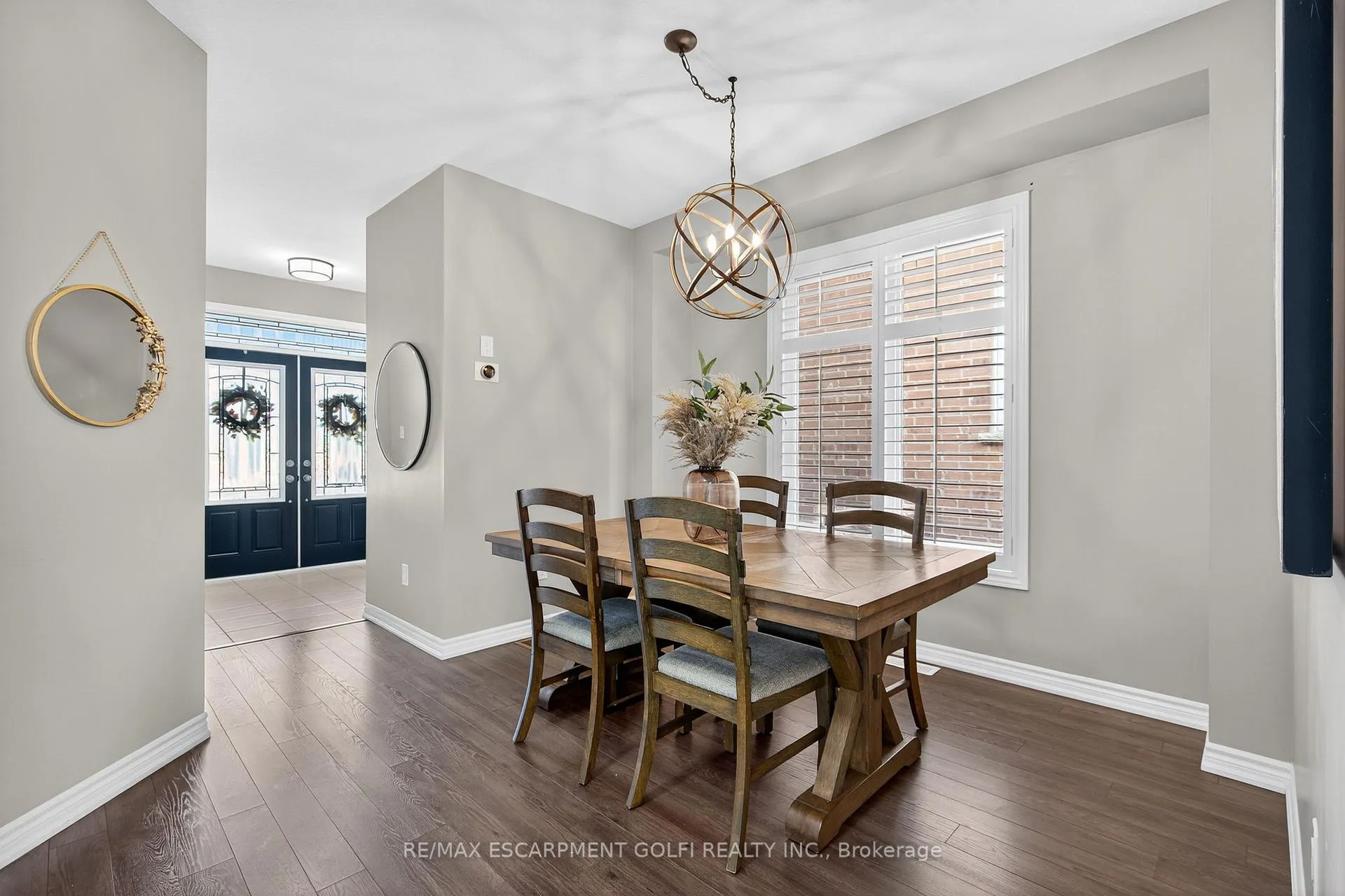 Photo 6 of 279 Voyager Pass, Hamilton, Binbrook — HOMEH