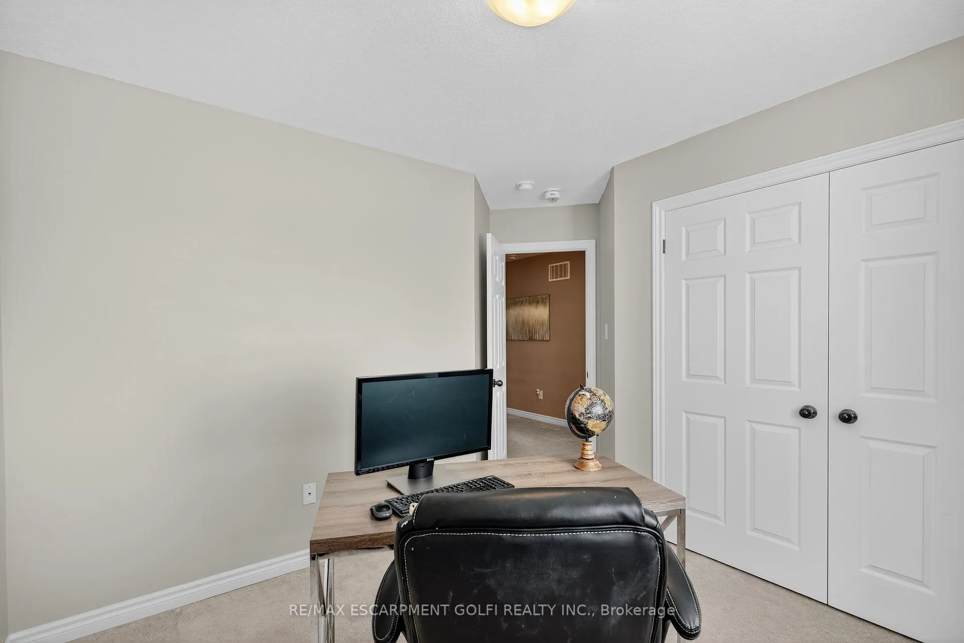 Photo 24 of 279 Voyager Pass, Hamilton, Binbrook — HOMEH
