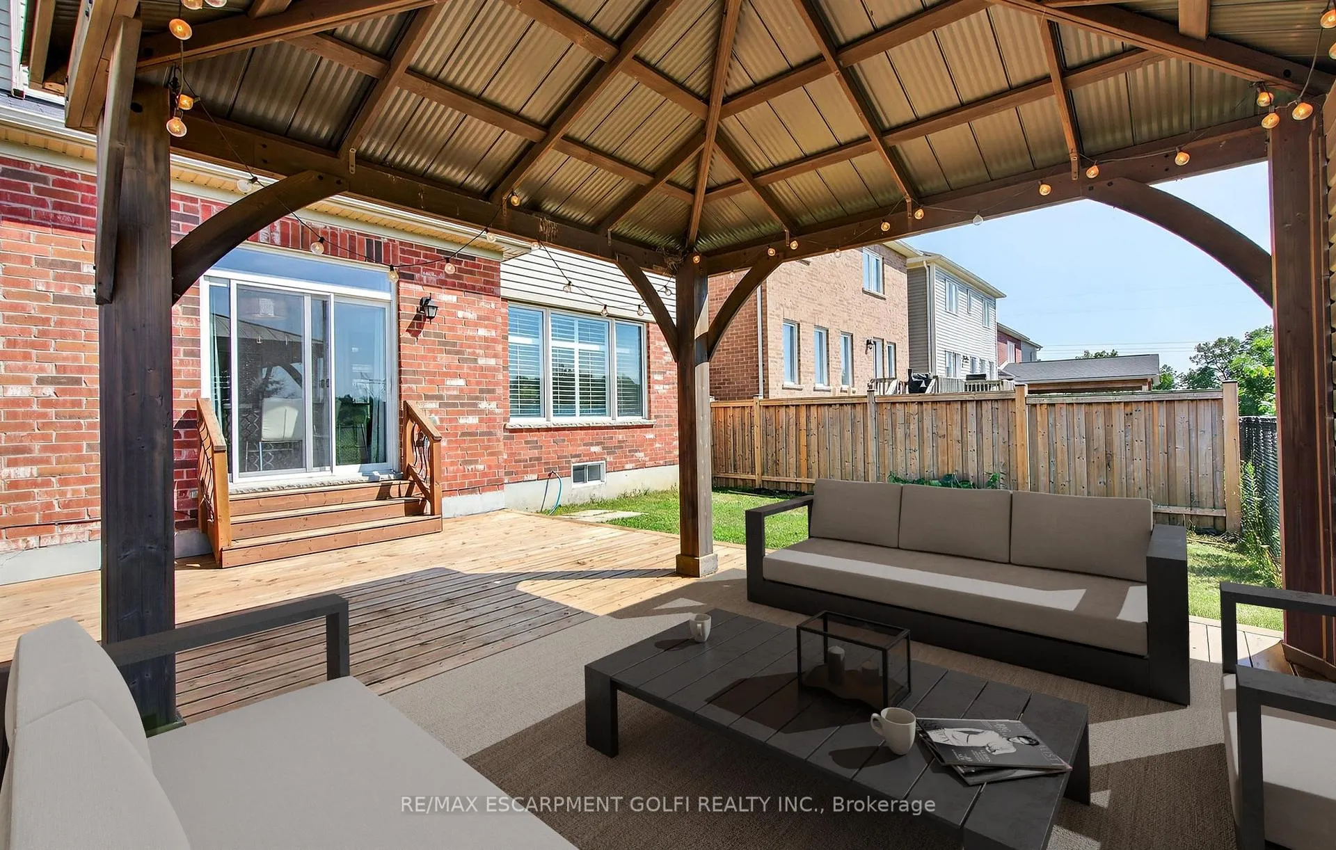 Photo 31 of 279 Voyager Pass, Hamilton, Binbrook — HOMEH