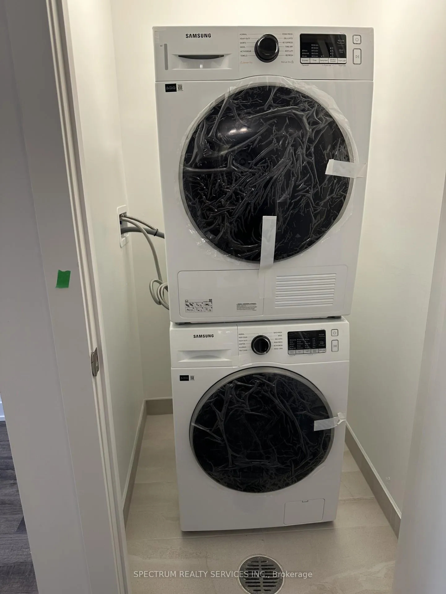 Photo 9 of Unit 21, 25 Romilly Avenue, Brampton, Northwest Brampton — HOMEH