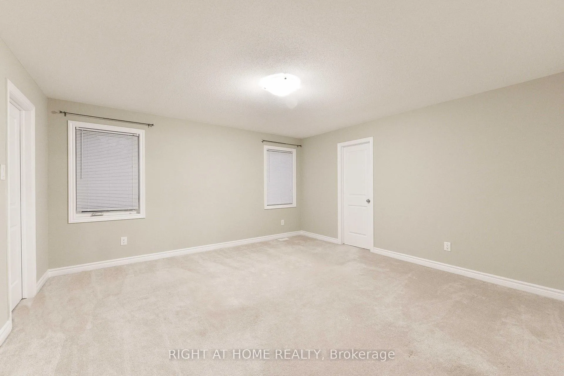Photo 11 of 630 Eagle Crest Heights, Ottawa, Stittsville (North) — HOMEH