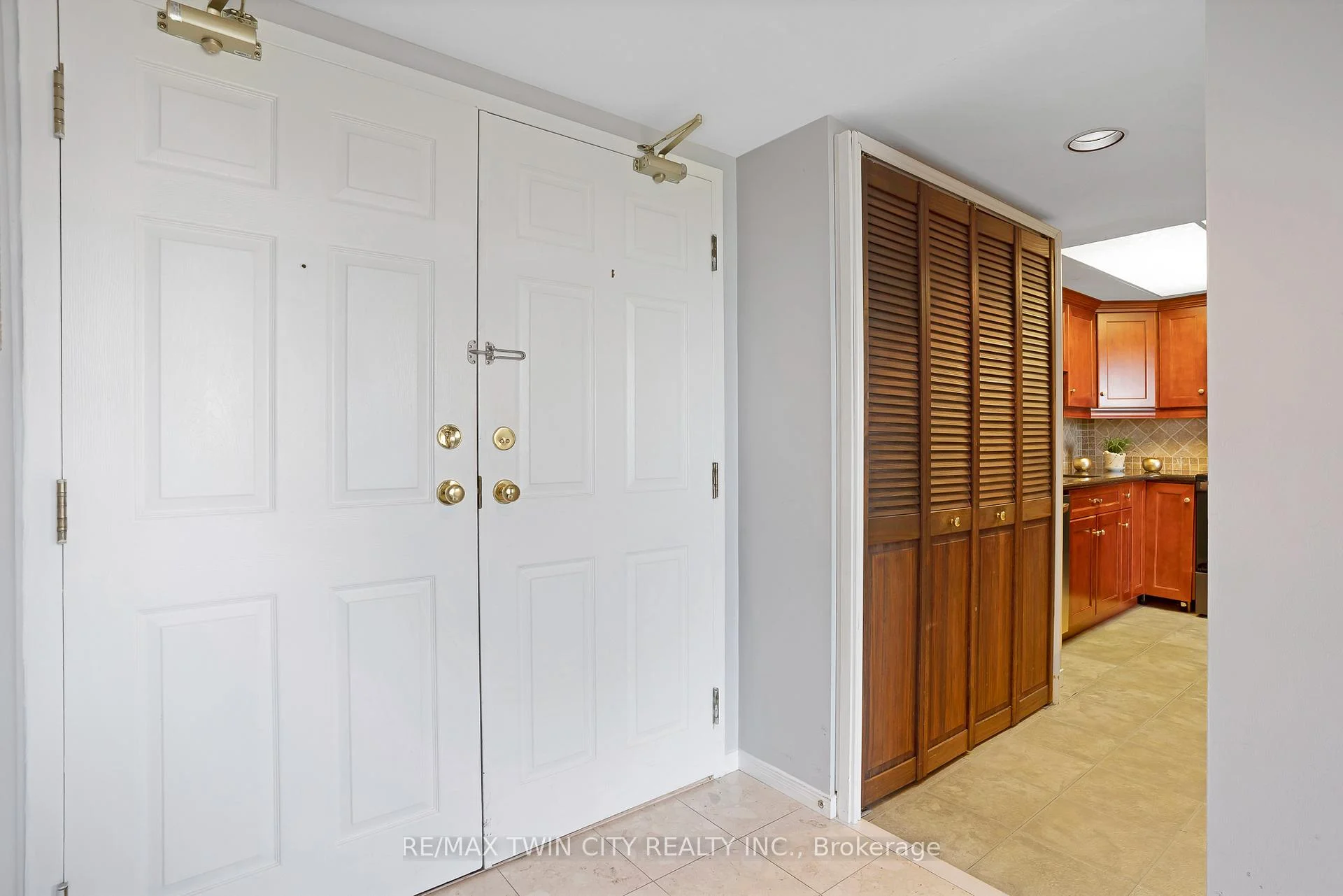 Photo 9 of Unit 505, 3267 King Street, Kitchener, Chicopee/Freeport — HOMEH