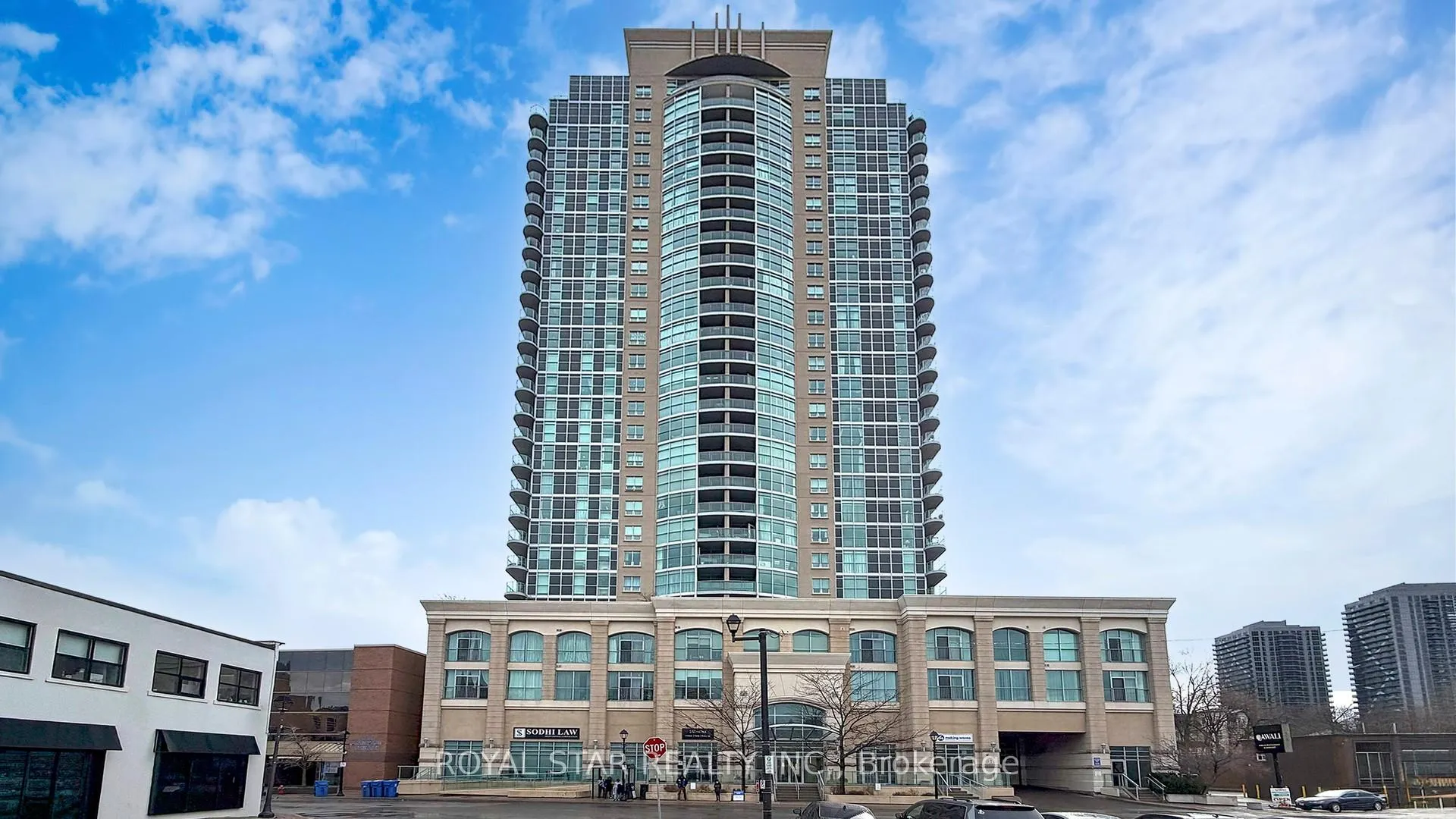 Photo 2 of Unit 1109, 9 George Street, Brampton, Downtown Brampton — HOMEH