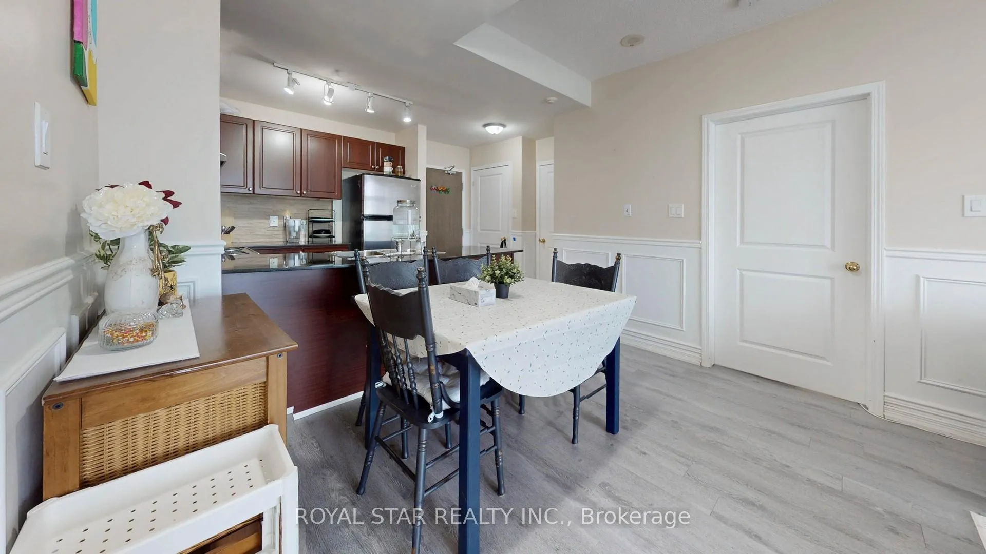 Photo 21 of Unit 1109, 9 George Street, Brampton, Downtown Brampton — HOMEH