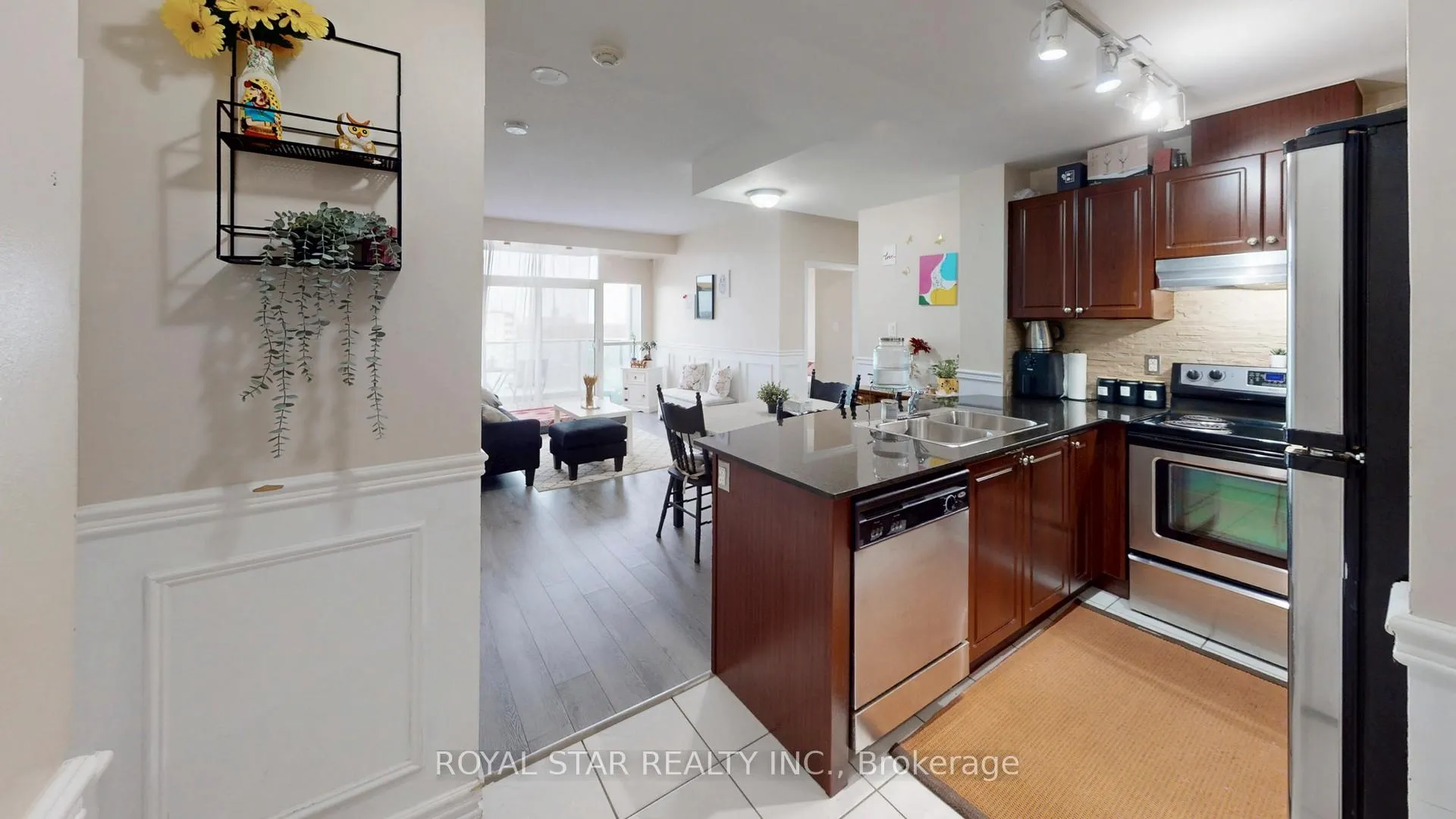 Photo 38 of Unit 1109, 9 George Street, Brampton, Downtown Brampton — HOMEH