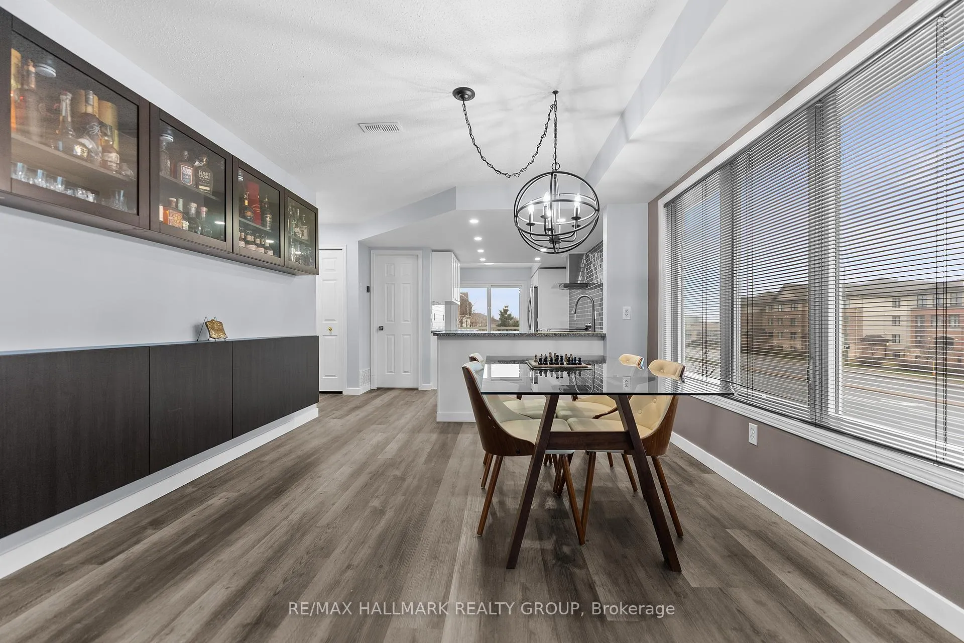 Photo 21 of 12 Lakepointe Drive, Ottawa, Avalon East — HOMEH
