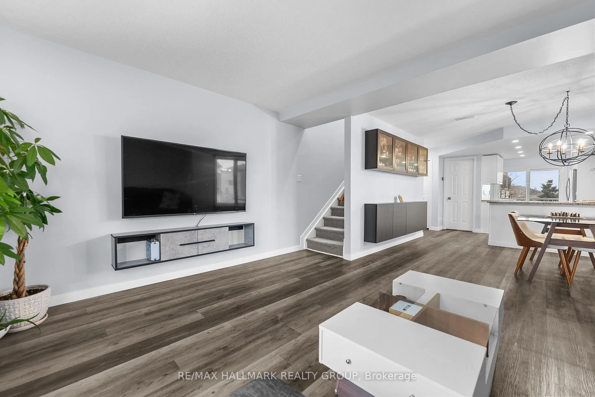 Photo 27 of 12 Lakepointe Drive, Ottawa, Avalon East — HOMEH