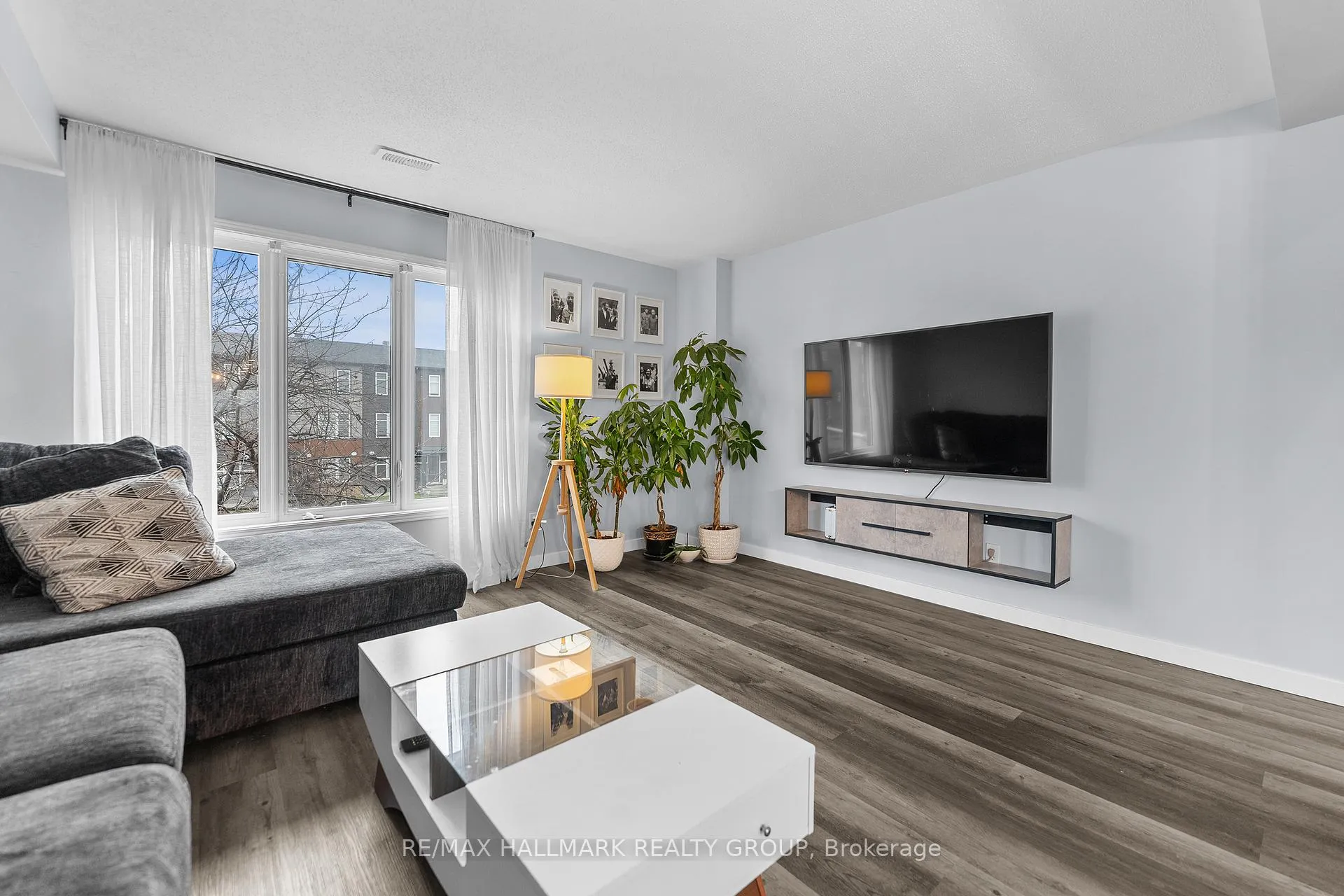 Photo 28 of 12 Lakepointe Drive, Ottawa, Avalon East — HOMEH
