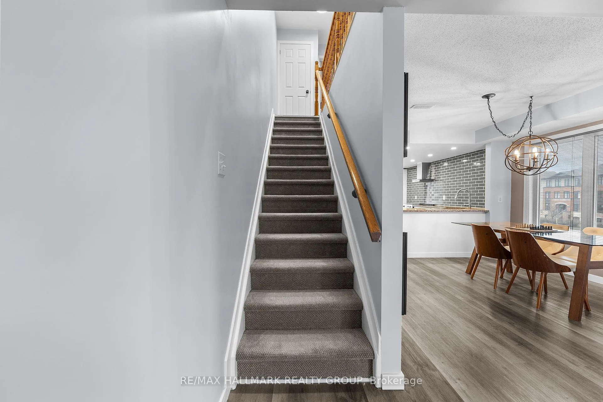 Photo 29 of 12 Lakepointe Drive, Ottawa, Avalon East — HOMEH