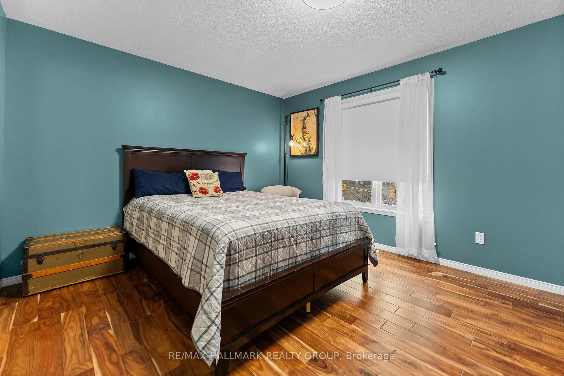 Photo 35 of 12 Lakepointe Drive, Ottawa, Avalon East — HOMEH