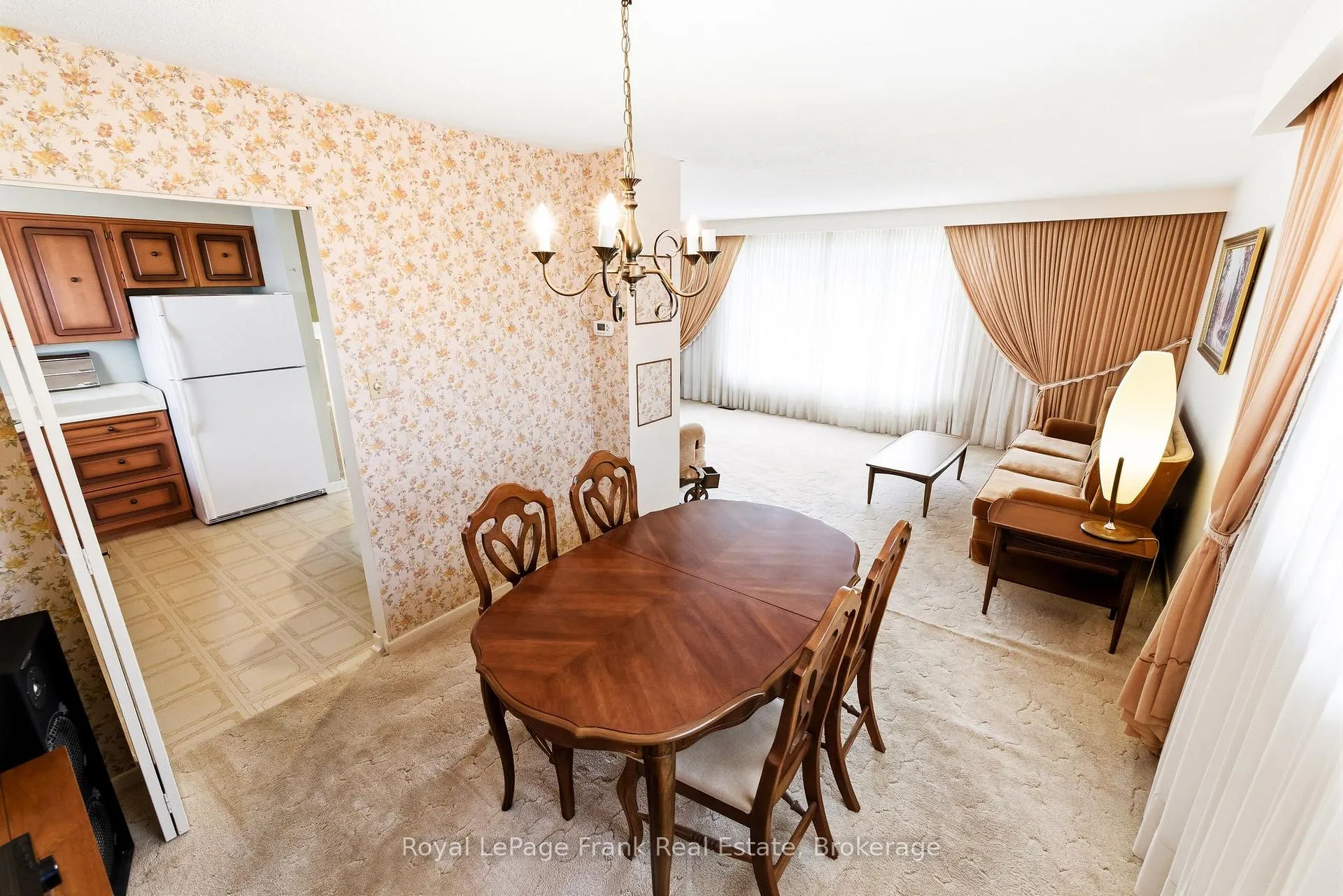 Photo 12 of 2 Callen Court, Ajax, South East — HOMEH