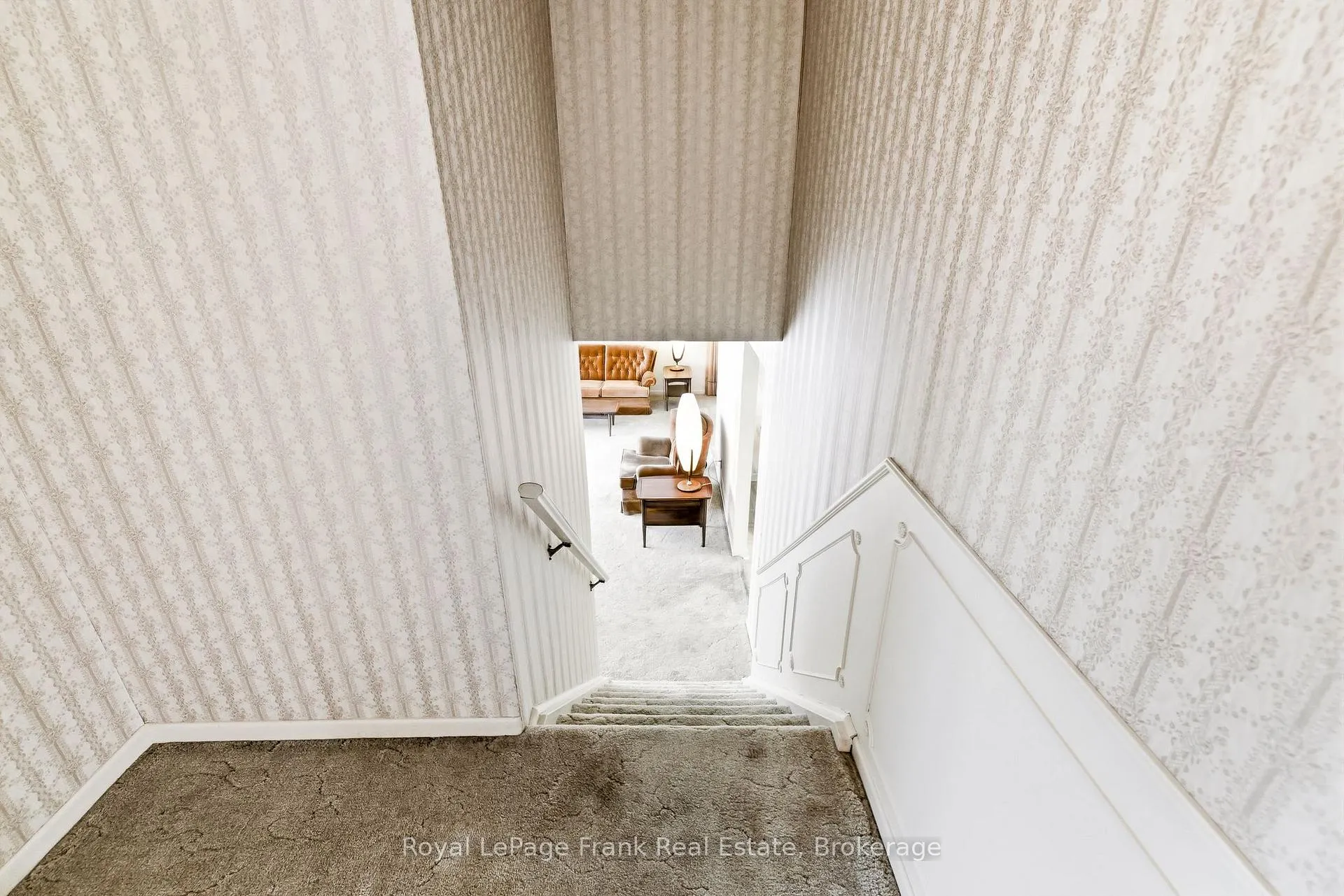 Photo 23 of 2 Callen Court, Ajax, South East — HOMEH